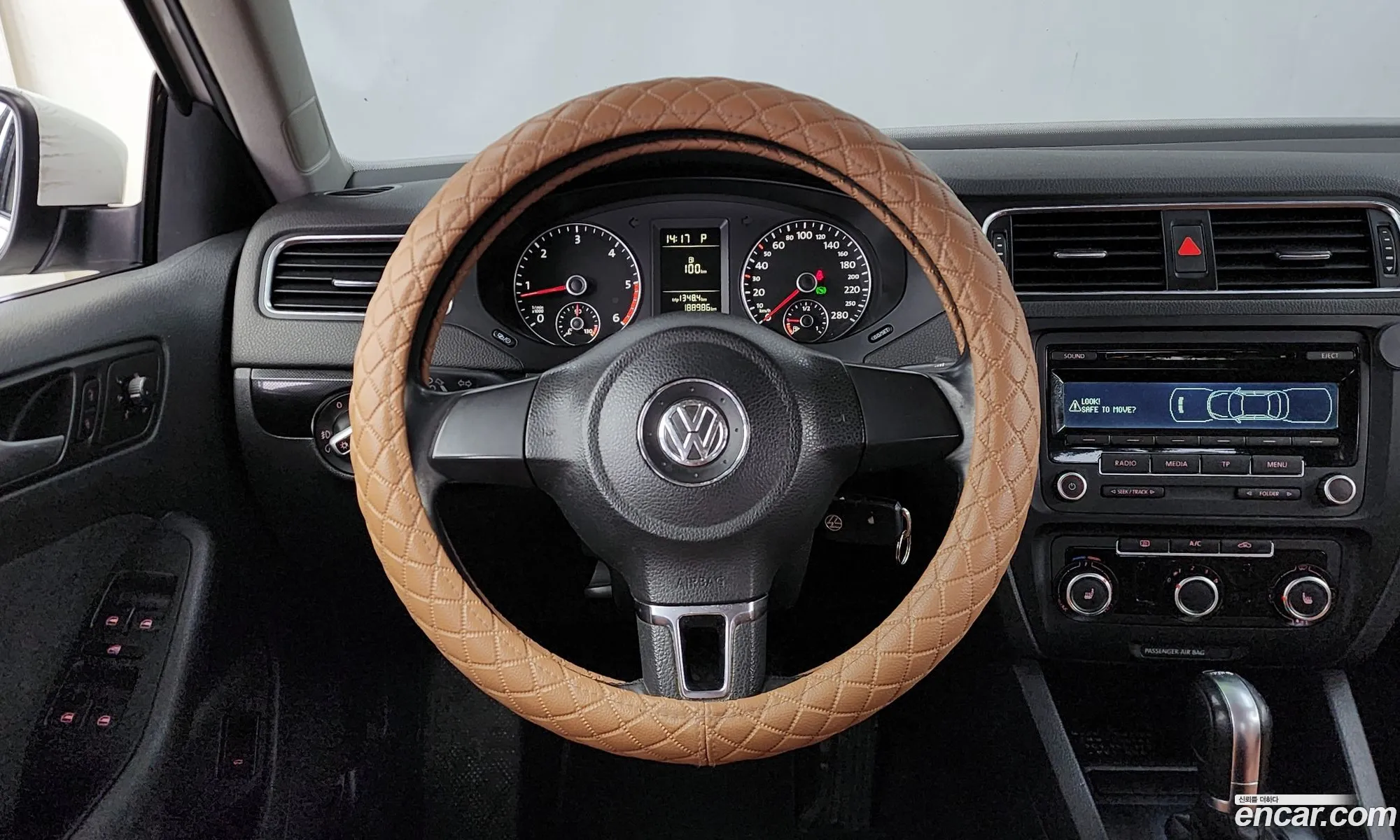 Volkswagen Jetta 2014 — 18