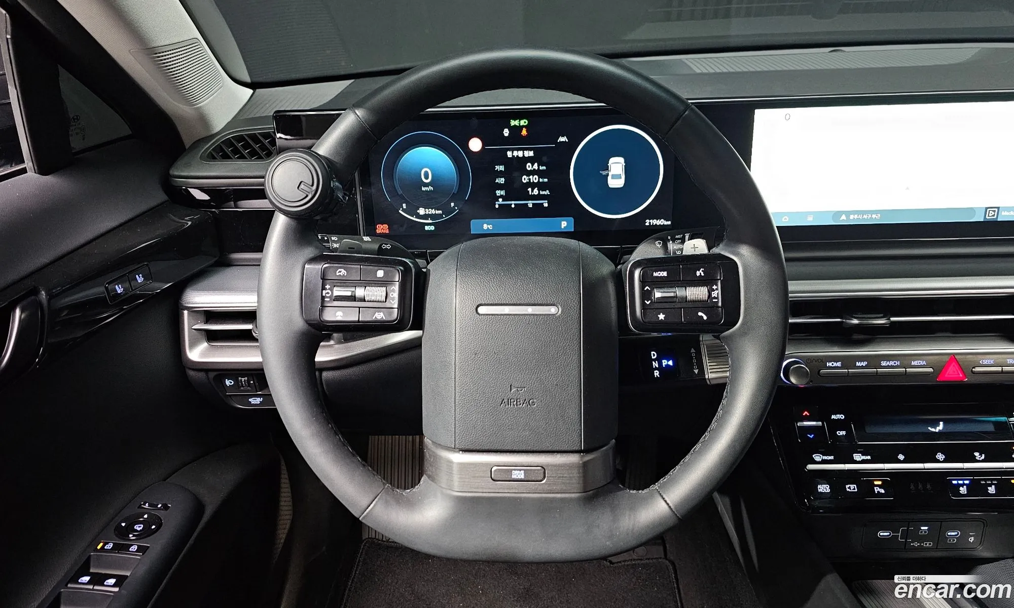 Hyundai Grandeur 2023 — 19