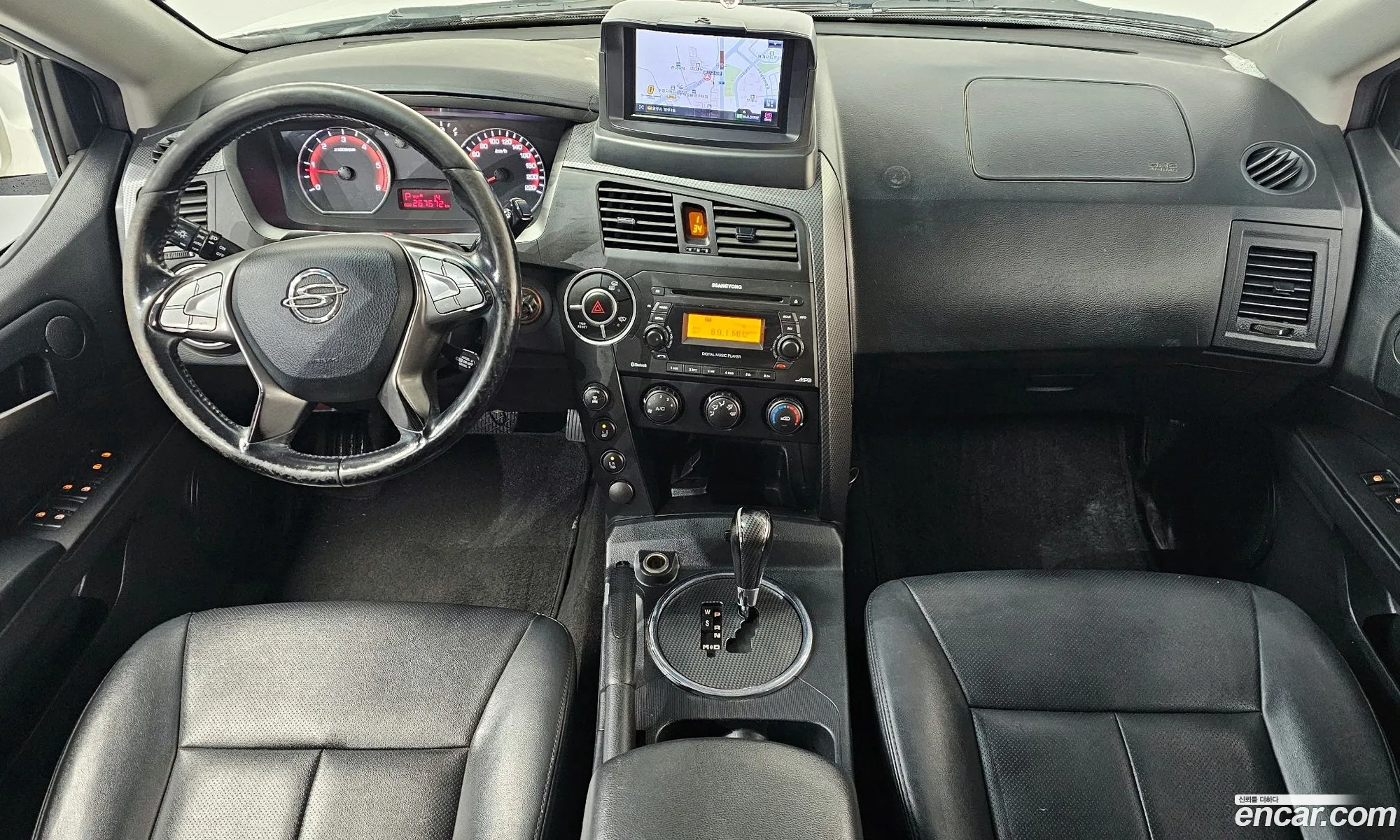 KG Mobility (SsangYong) Korando Sports 2015 — 10