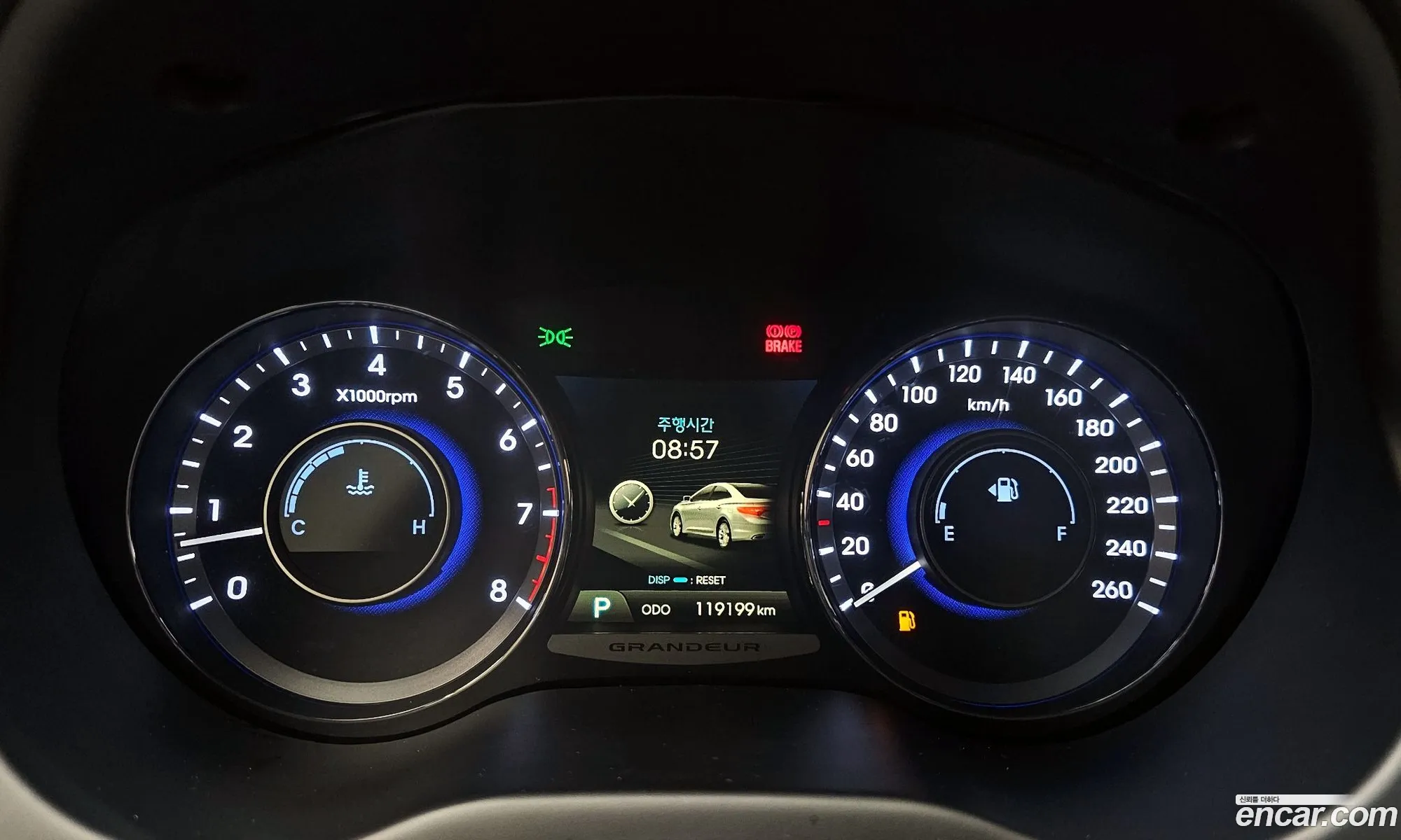 Hyundai Grandeur HG 2013 — 5