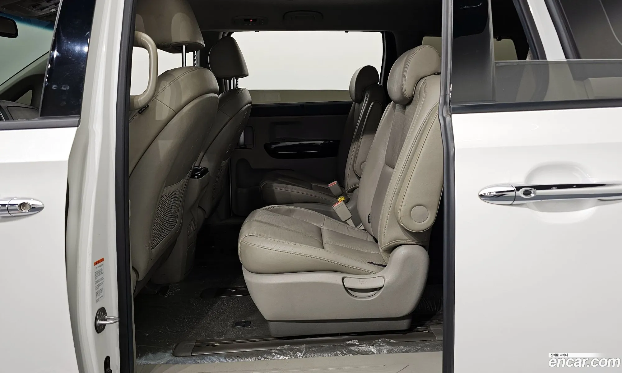 Kia Carnival 2018 — 11