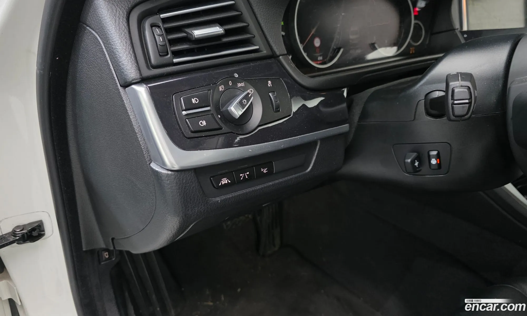 BMW 5 Series 2016 WBA5E7104GG568068 — 7