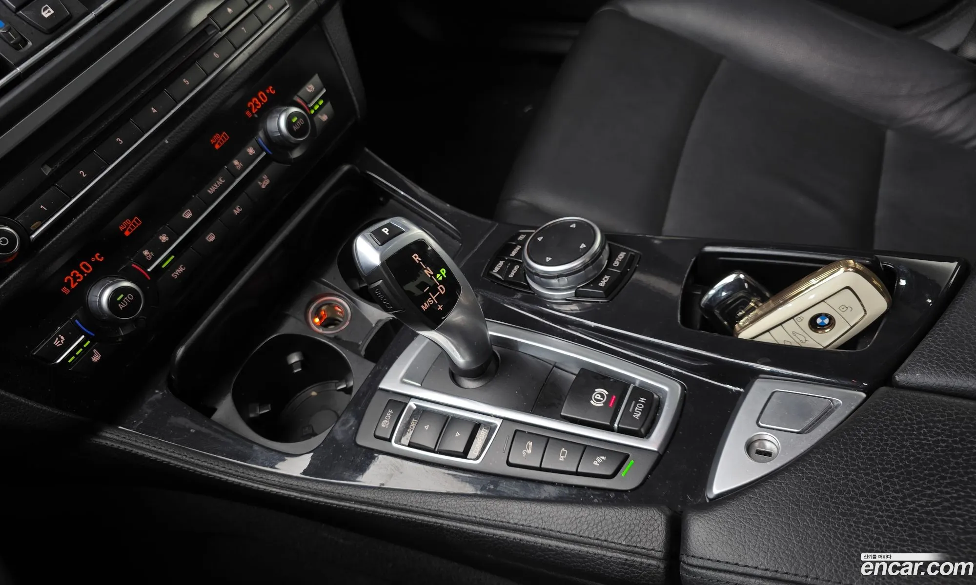 BMW 5 Series 2016 WBA5E7104GG568068 — 11