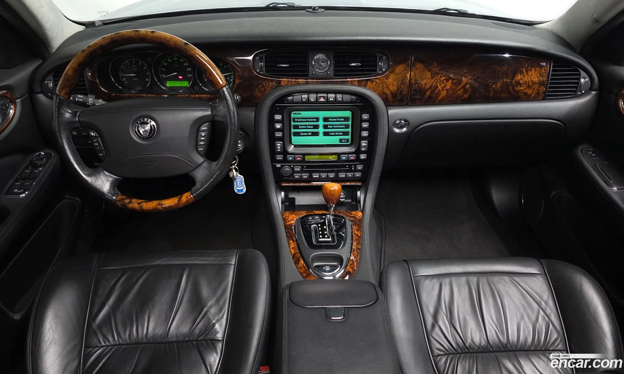 Jaguar XJ 2006 — 17