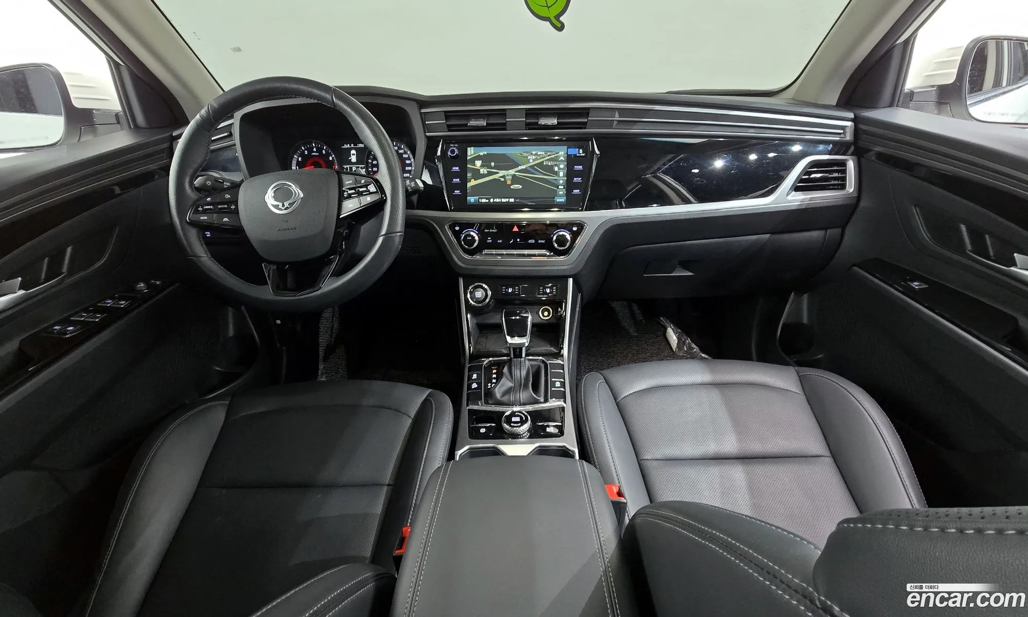 KG Mobility (SsangYong) Beautiful Korando 2024 — 10