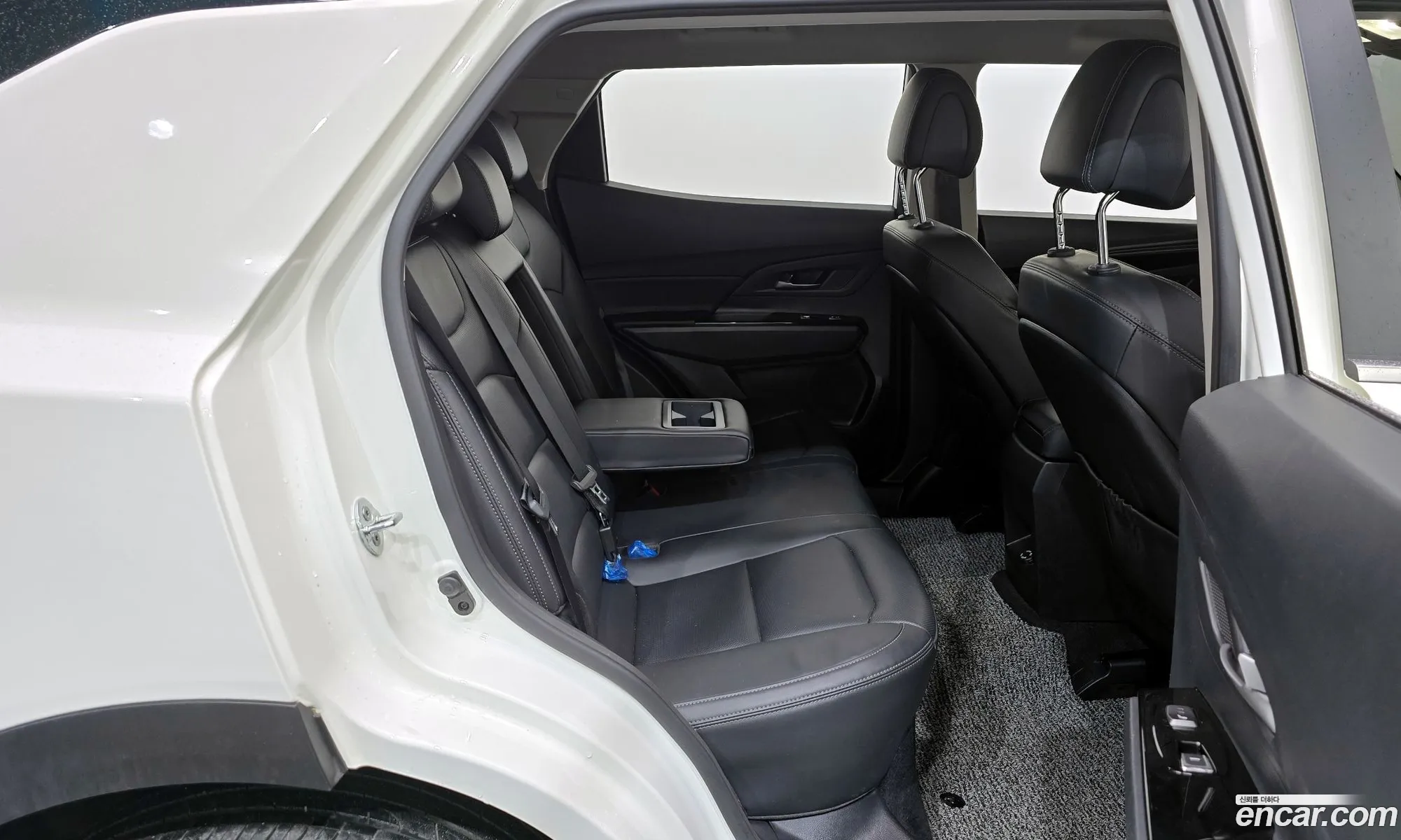KG Mobility (SsangYong) Beautiful Korando 2024 — 20