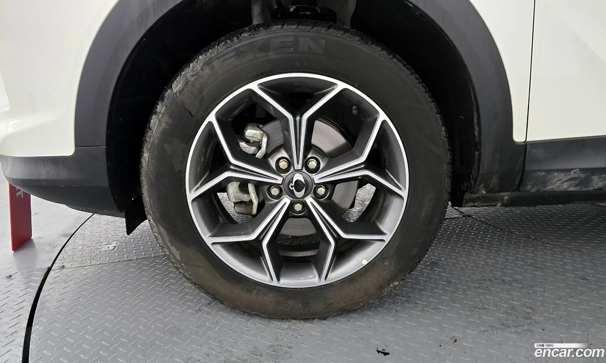 KG Mobility (SsangYong) Beautiful Korando 2024 — 4