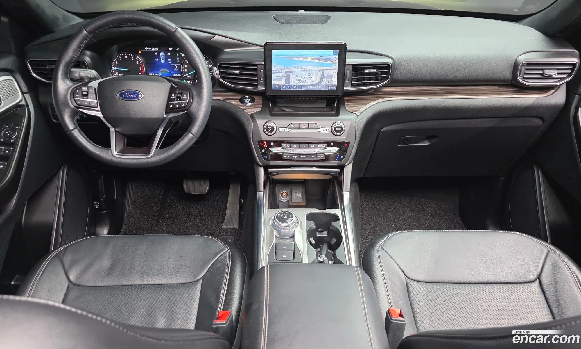 Ford Explorer 6th Gen 2020 1FMSK8FH4LGB58752 — 3