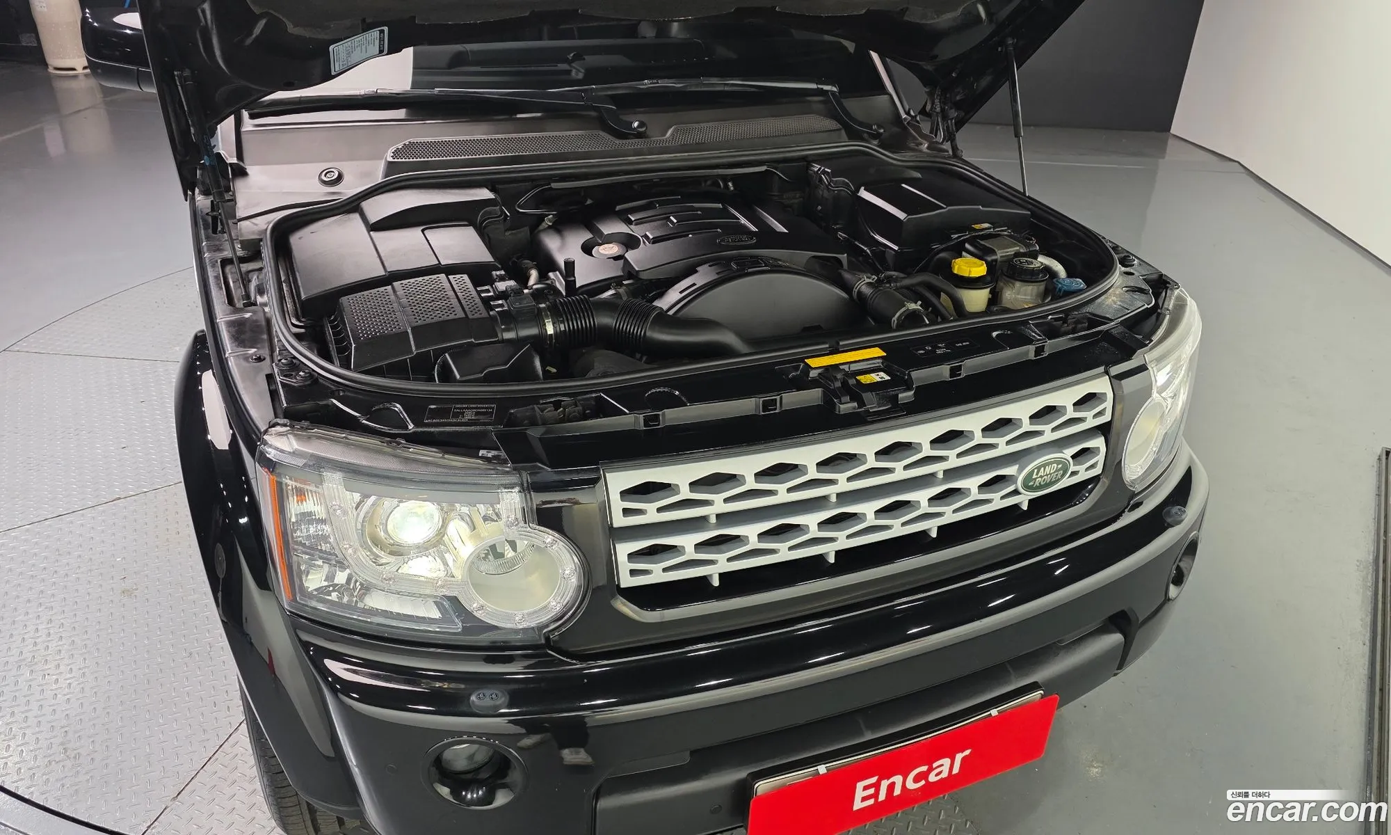 Land Rover Discovery 4 2013 SALLAAAG6DA689134 — 15