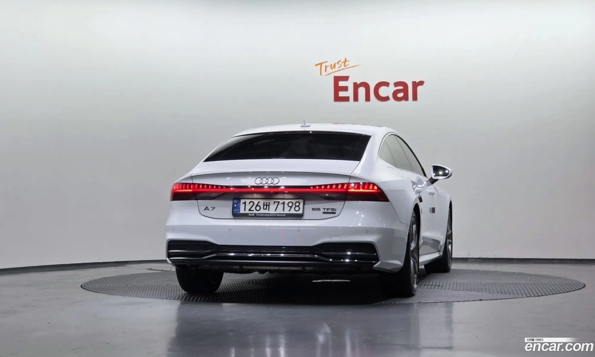 Audi A7 2021 WAUZZZF24MN012278 — 2
