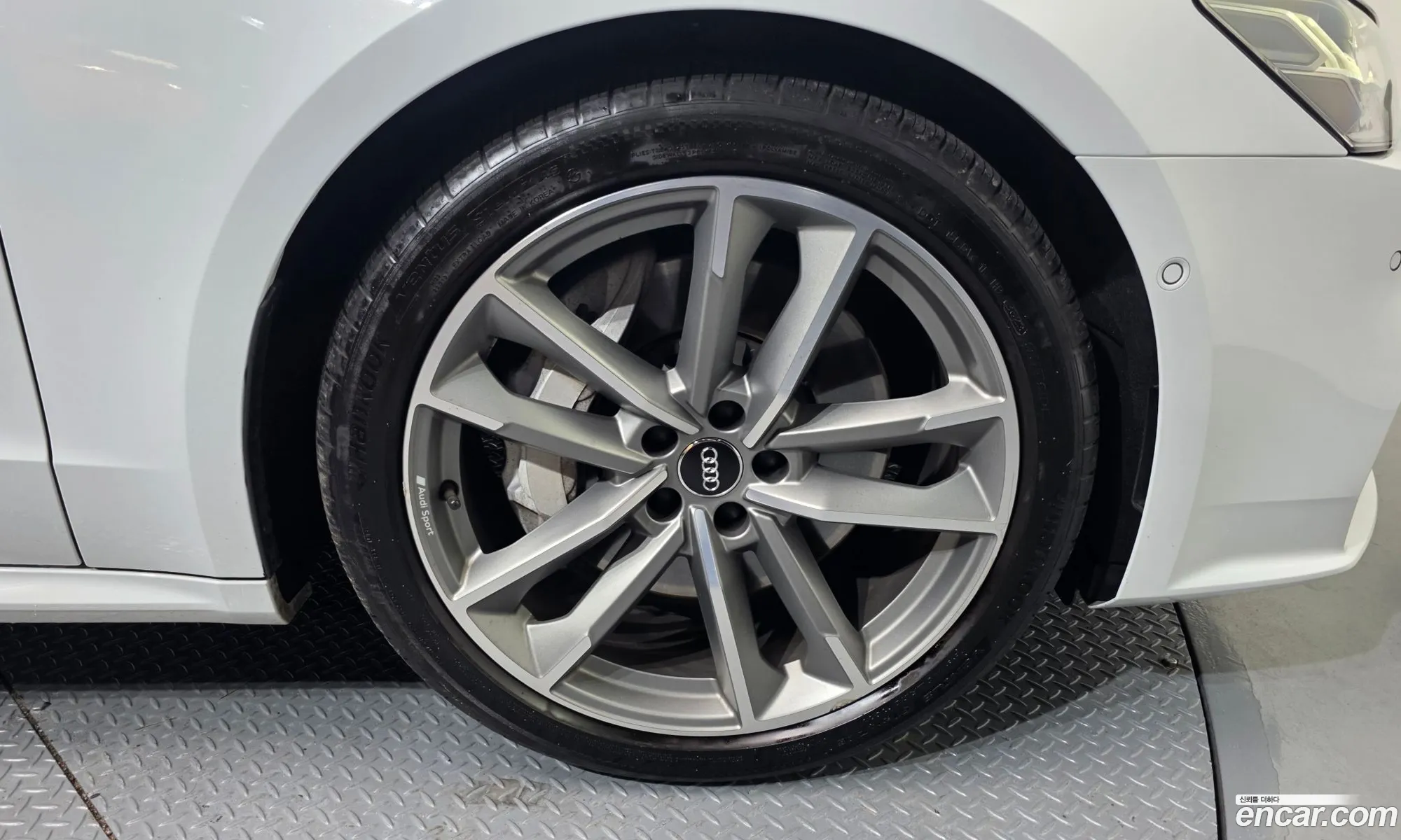 Audi A7 2021 WAUZZZF24MN012278 — 17