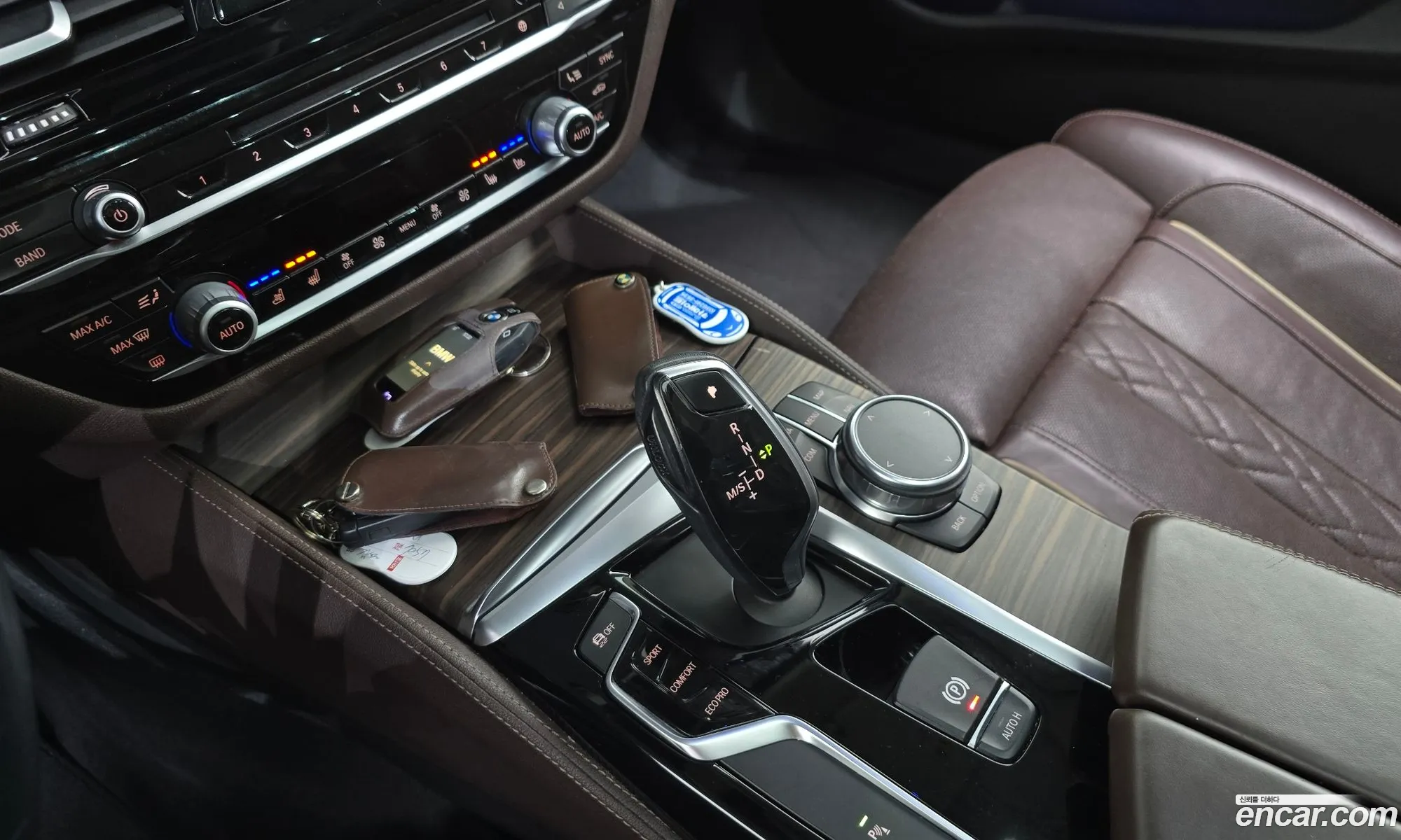 BMW 5 Series 2018 WBAJC5105JG861963 — 2