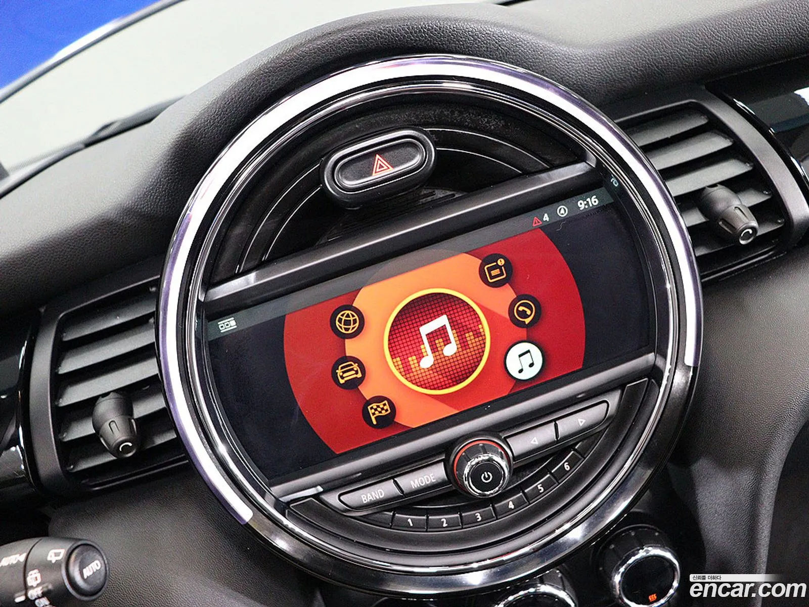 Mini Cooper 2019 — 15