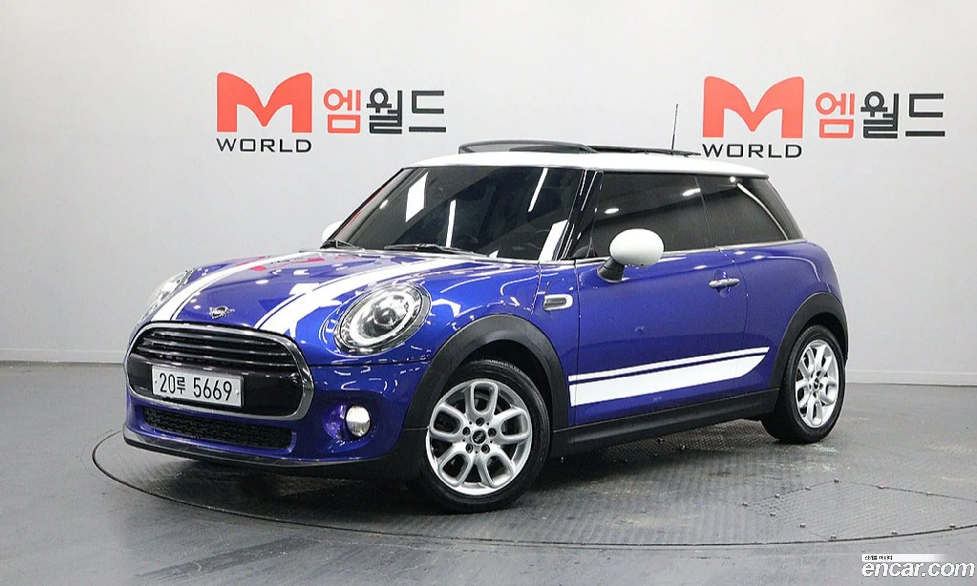 Mini Cooper 2019 — 12