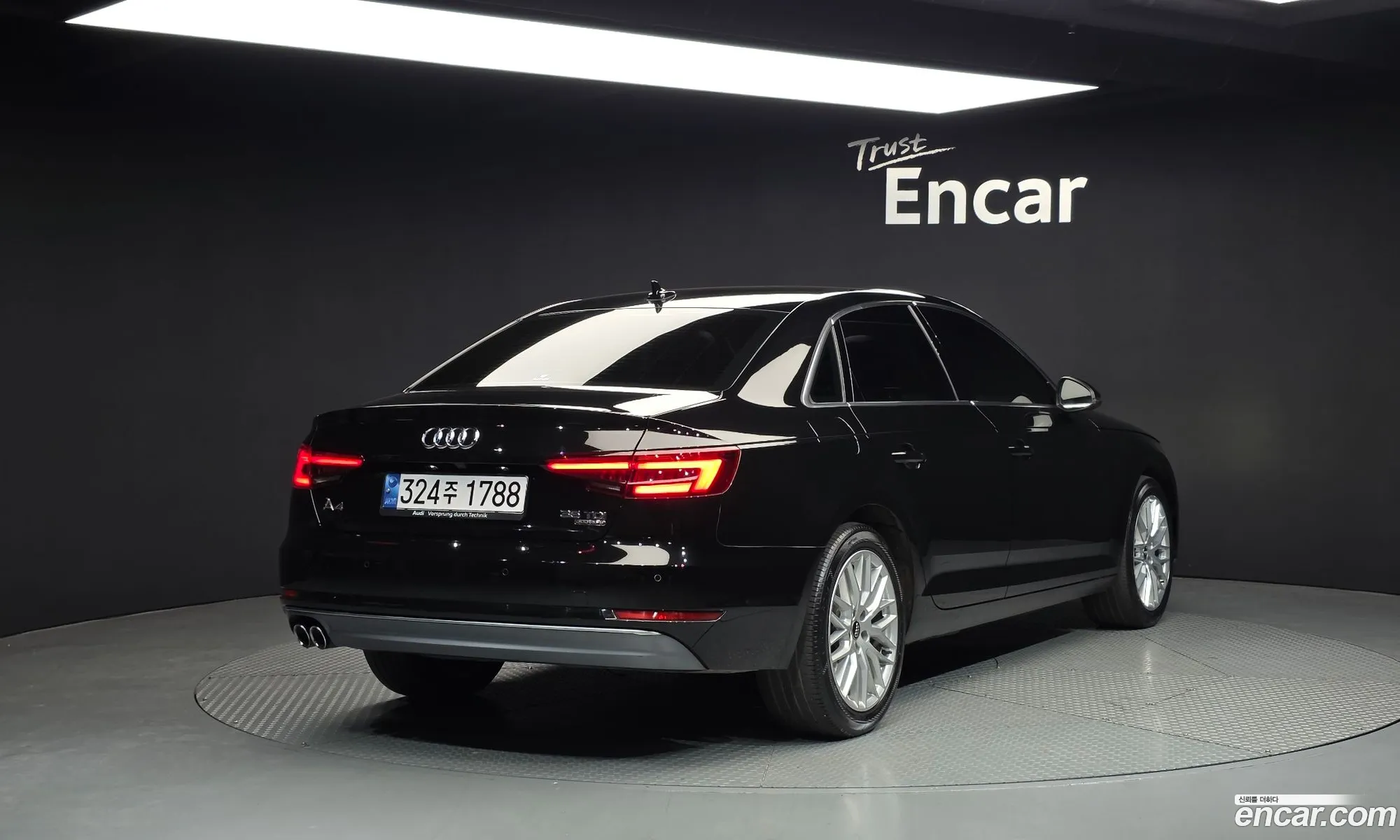 Audi A4 2018 WAUZZZF41JA181209 — 10