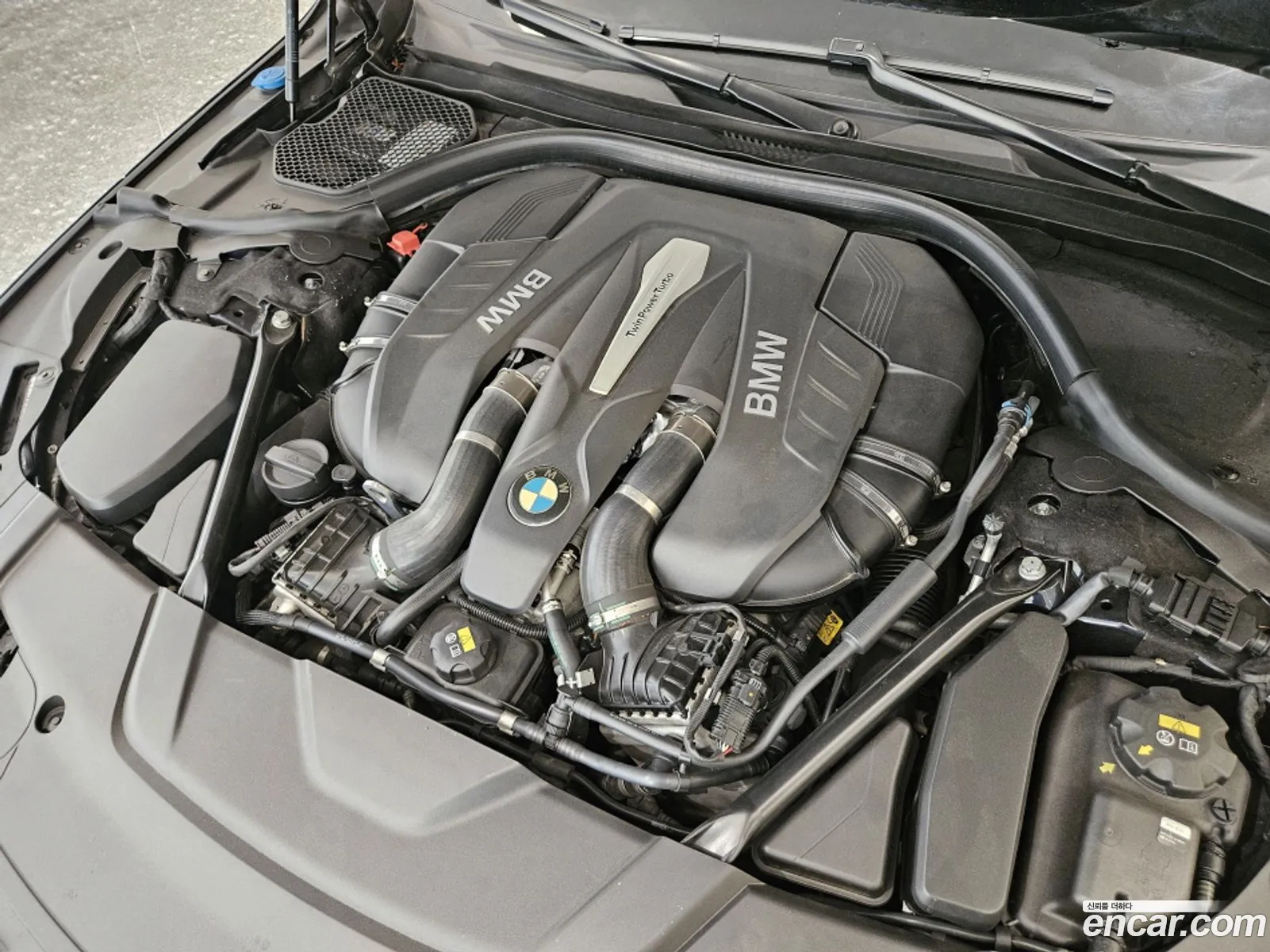 BMW 7 Series 2015 — 9