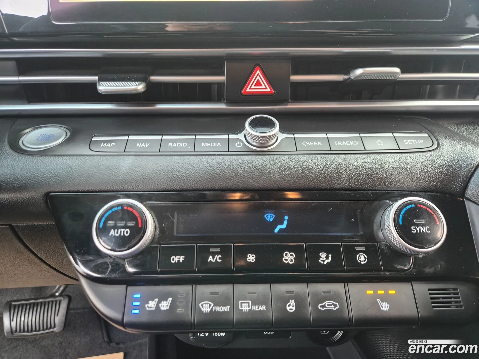 Hyundai Elantra 2022 — 13