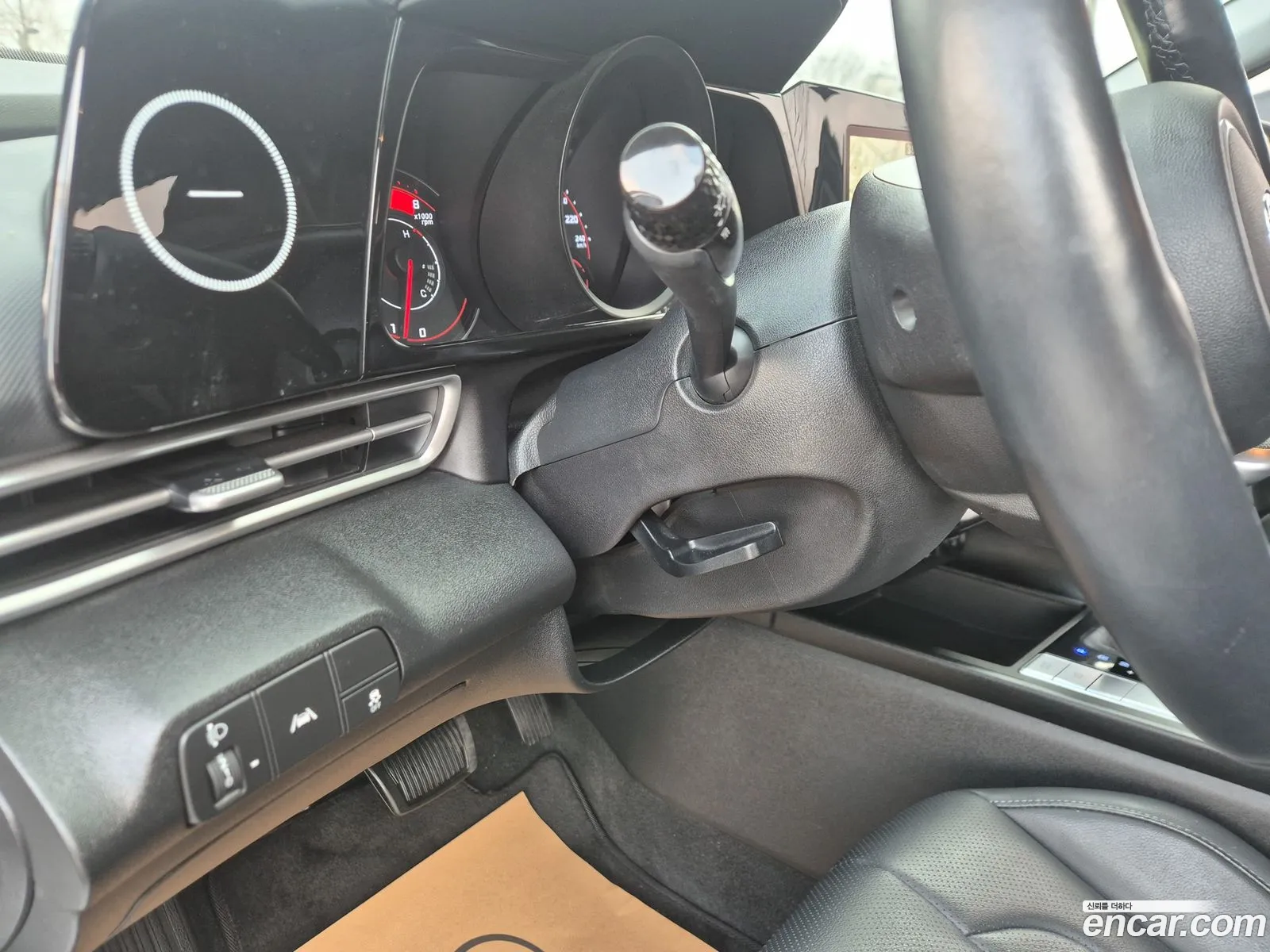Hyundai Elantra 2022 — 12