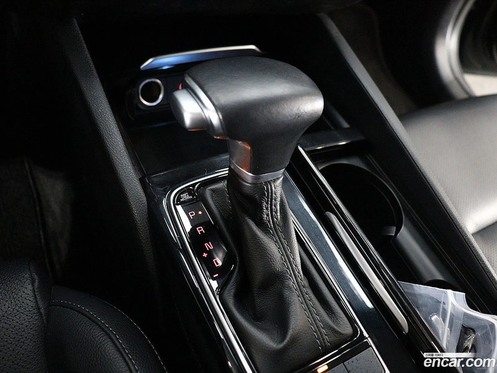 Kia K7 2017 — 17