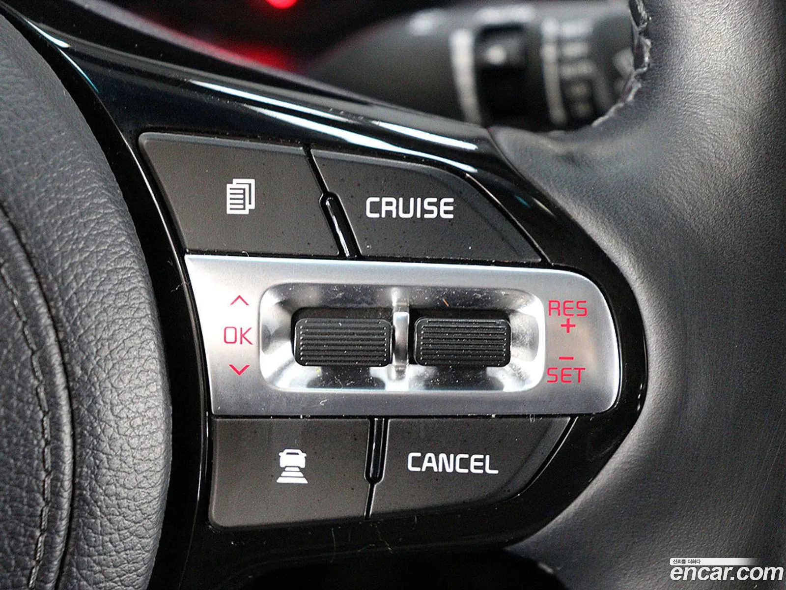 Kia K7 2017 — 9