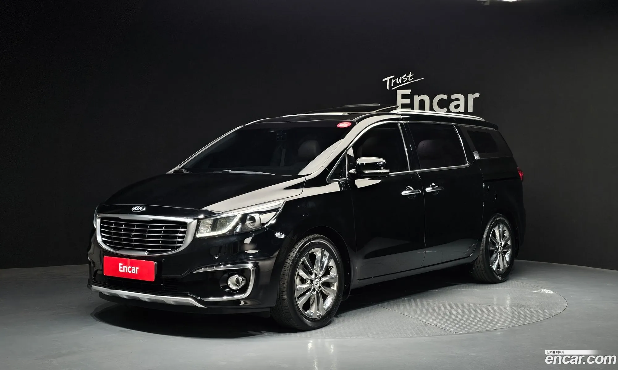 Kia Carnival 2017 KNAMB81ABJS392411 — 5
