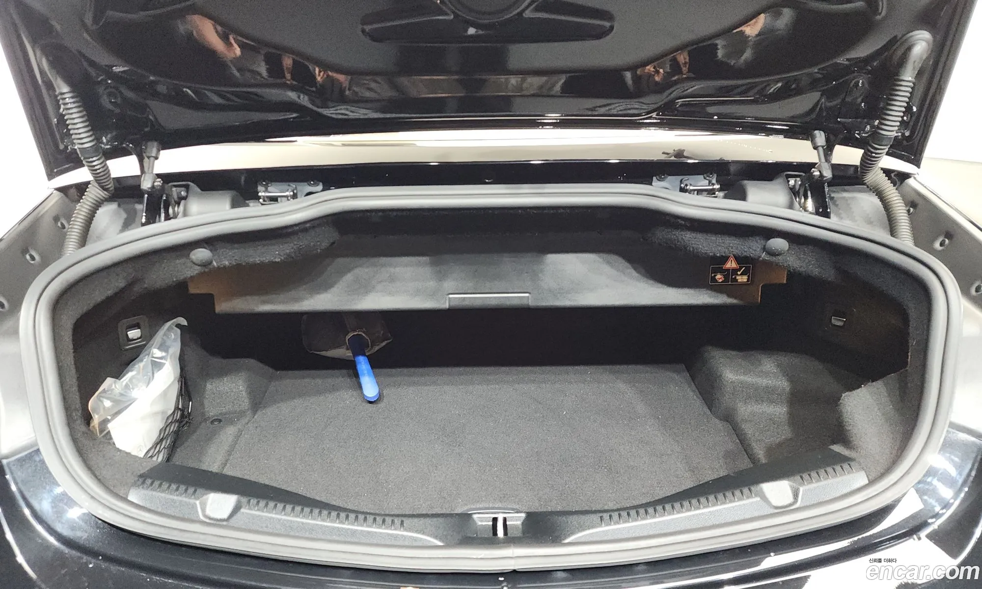 Mercedes-Benz E-Class W213 2020 — 20