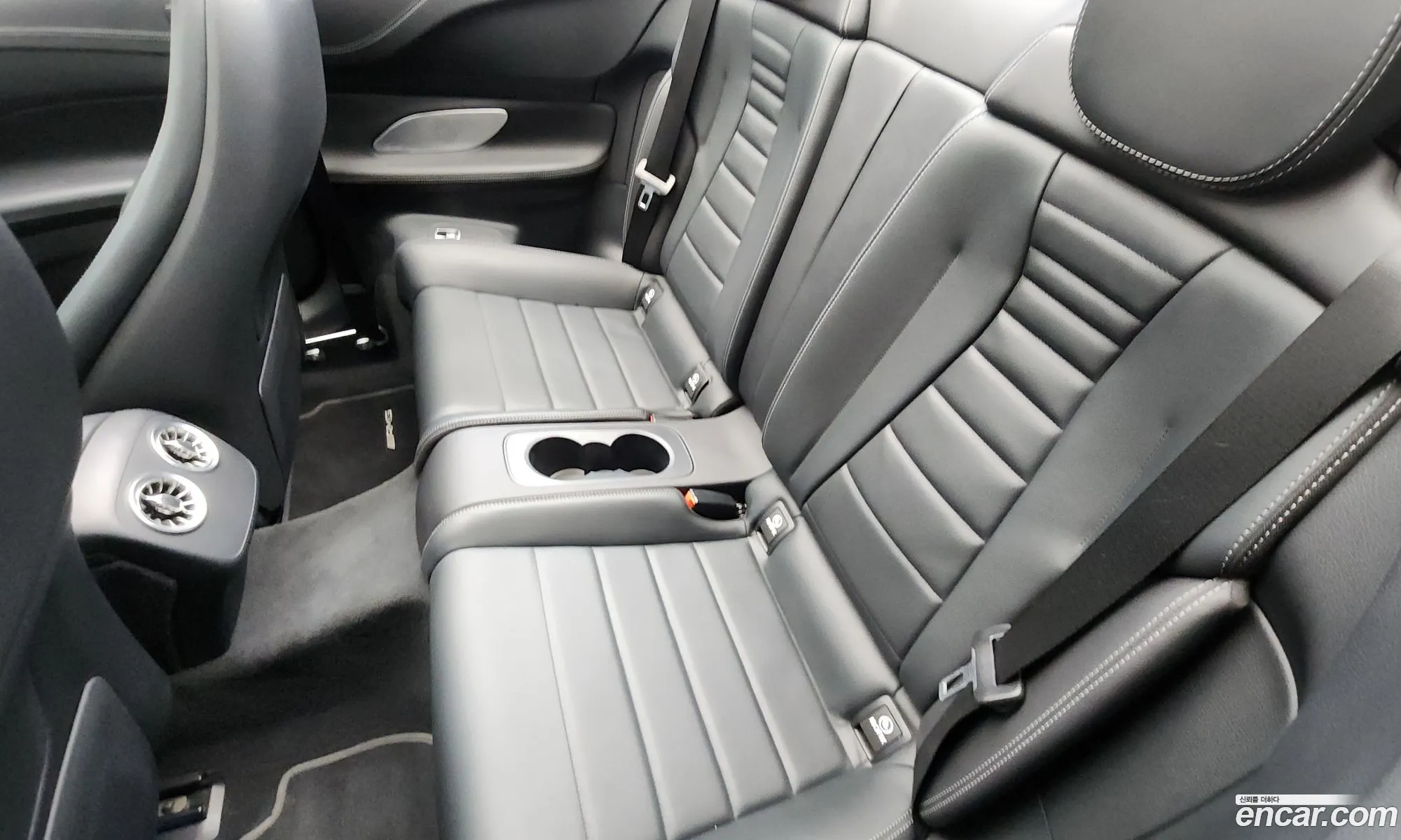 Mercedes-Benz E-Class W213 2020 — 17