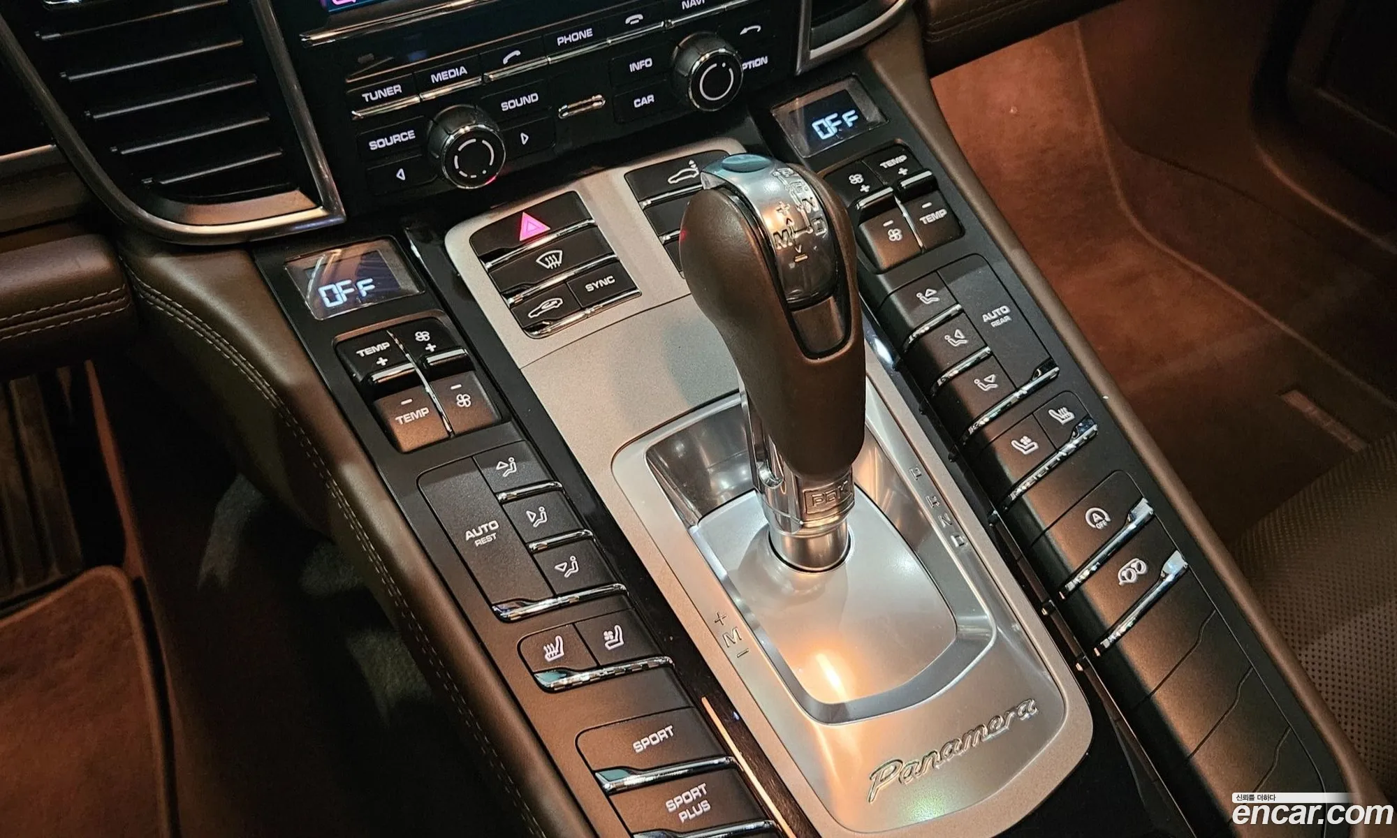 Porsche Panamera 2015 — 20