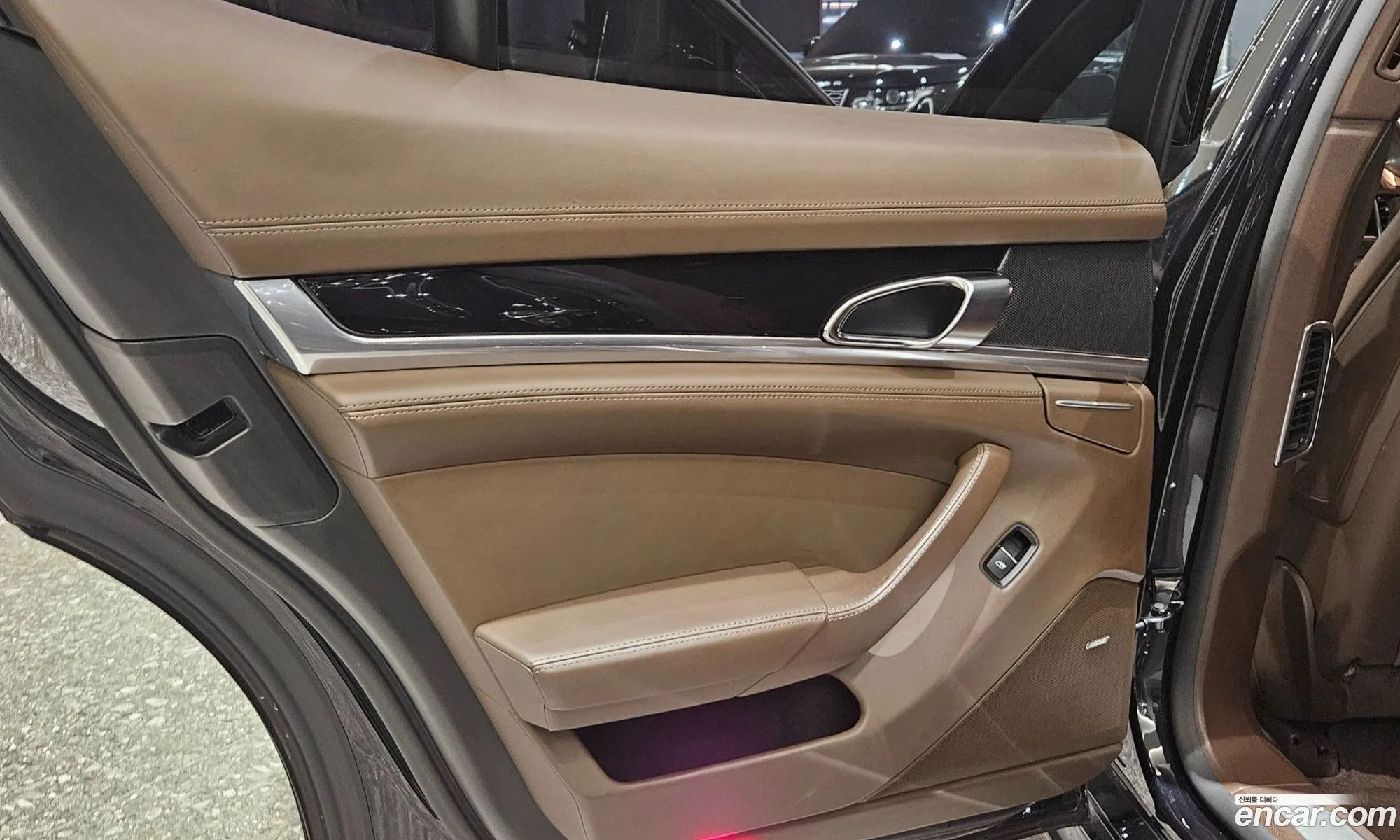 Porsche Panamera 2015 — 14
