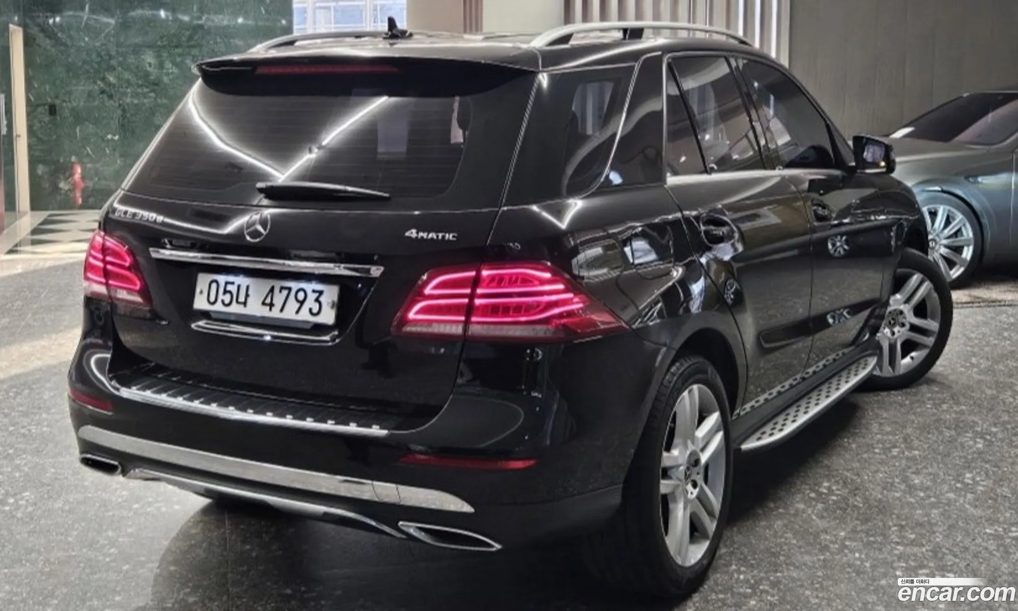 Mercedes-Benz GLE-Class W166 2018 — 10
