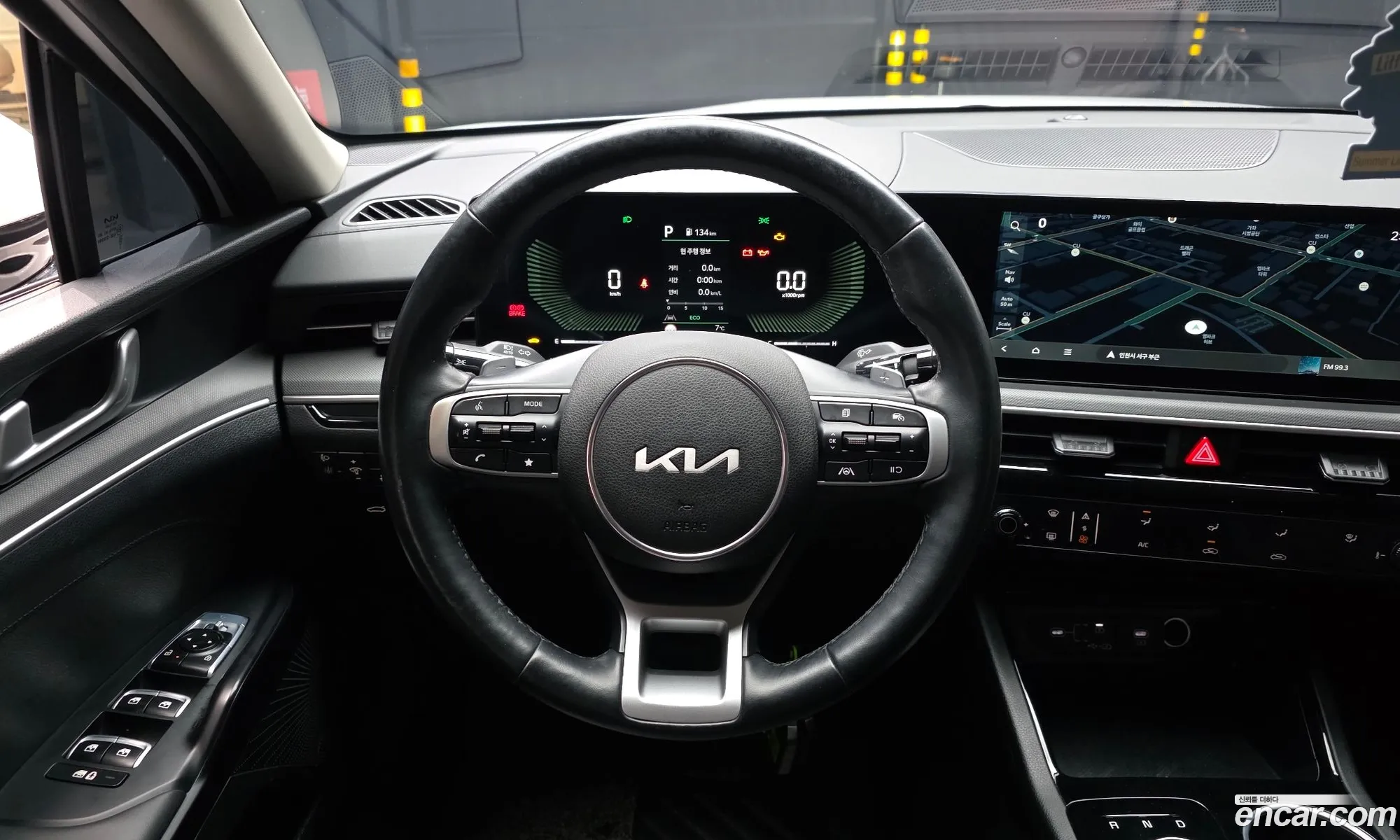Kia K5 2023 — 3
