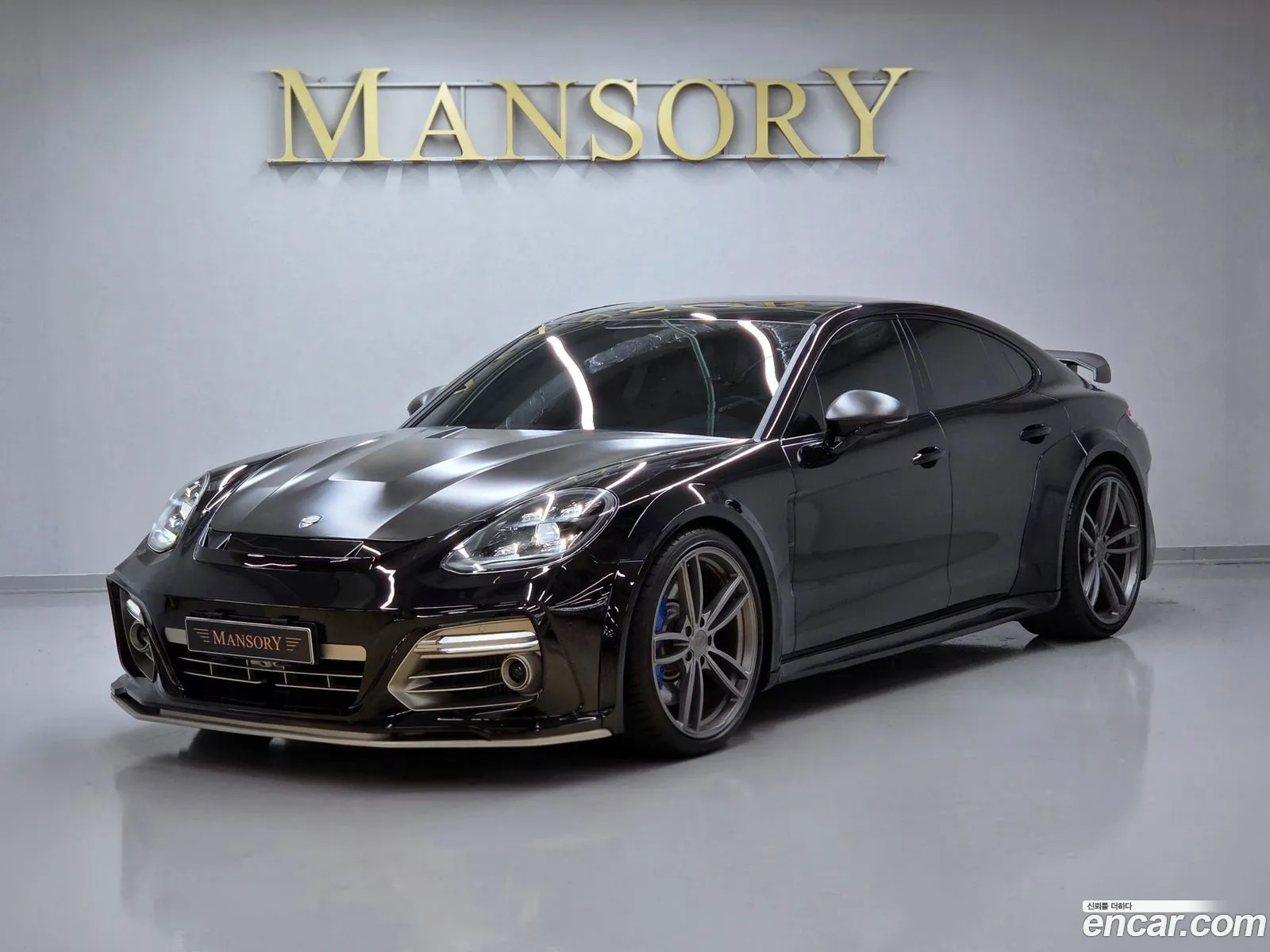 Porsche Panamera 2018 — 18
