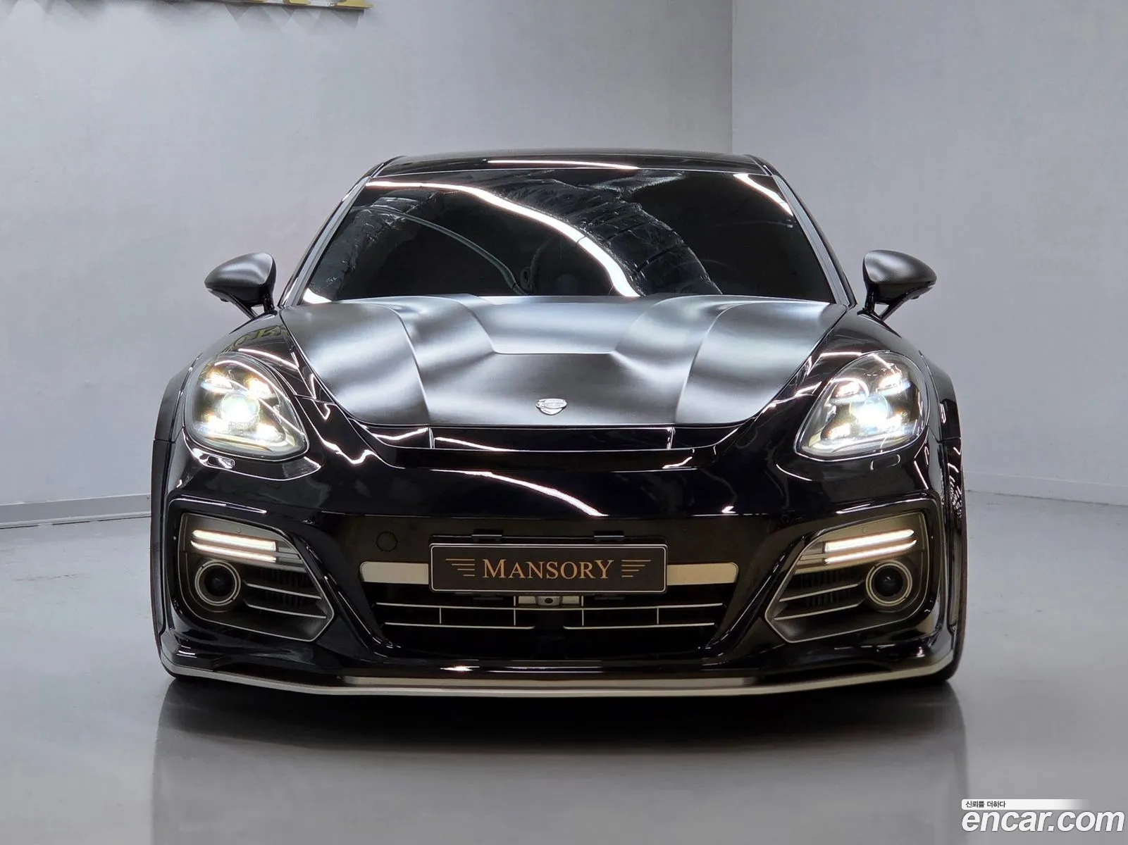 Porsche Panamera 2018 — 15