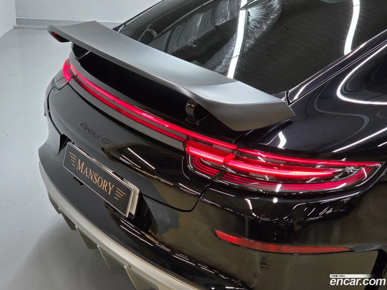 Porsche Panamera 2018 — 20