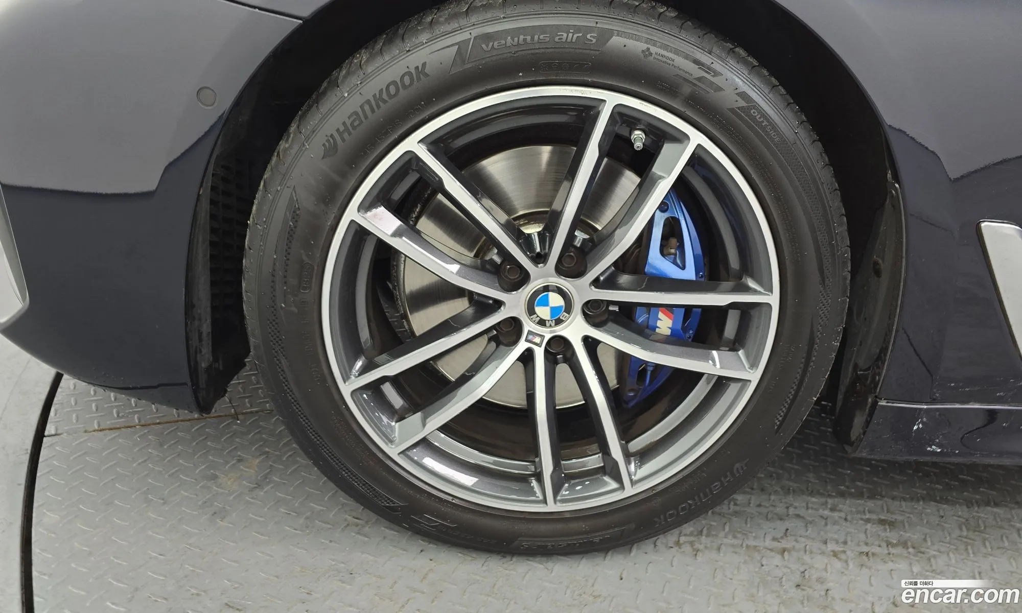 BMW 5 Series 2022 — 9