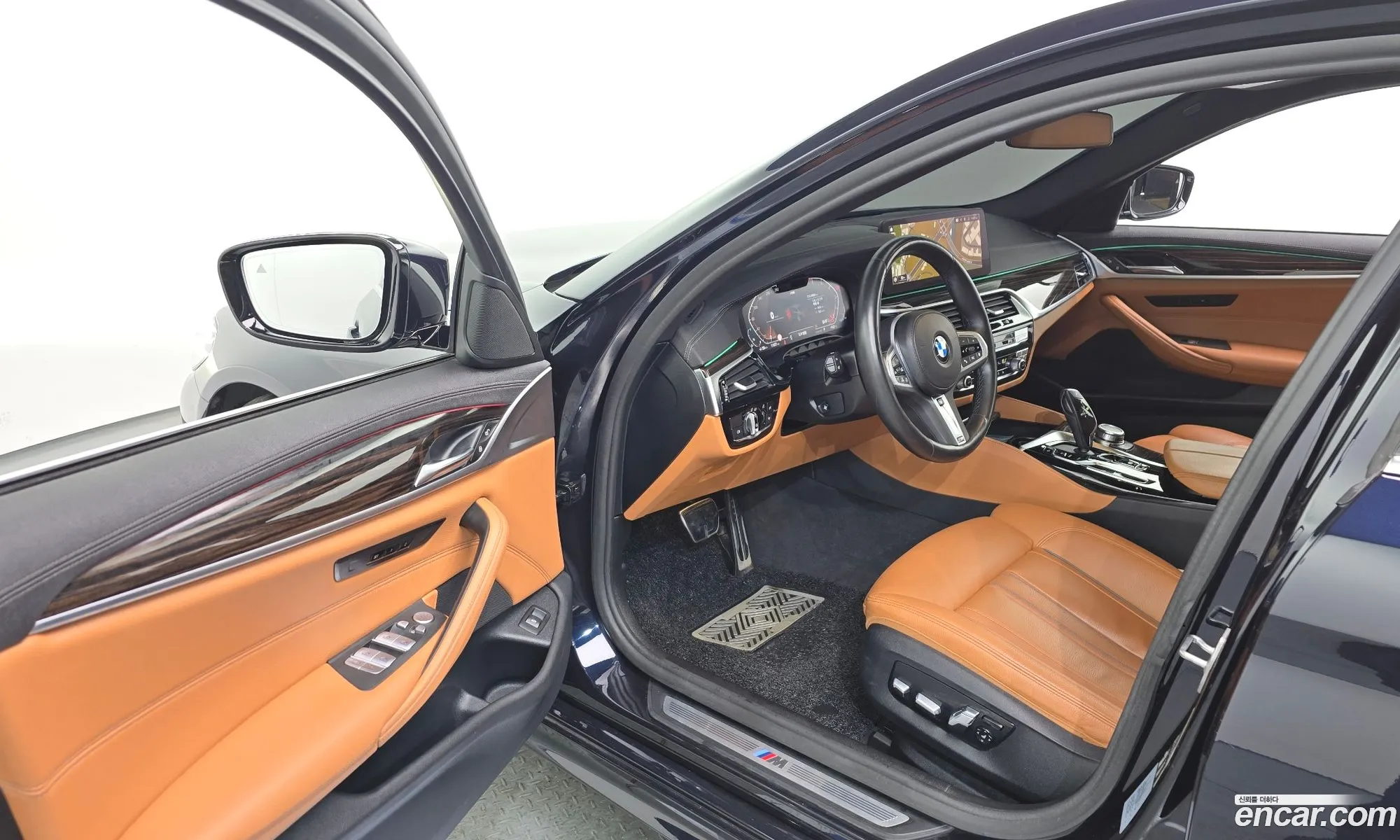 BMW 5 Series 2022 — 12