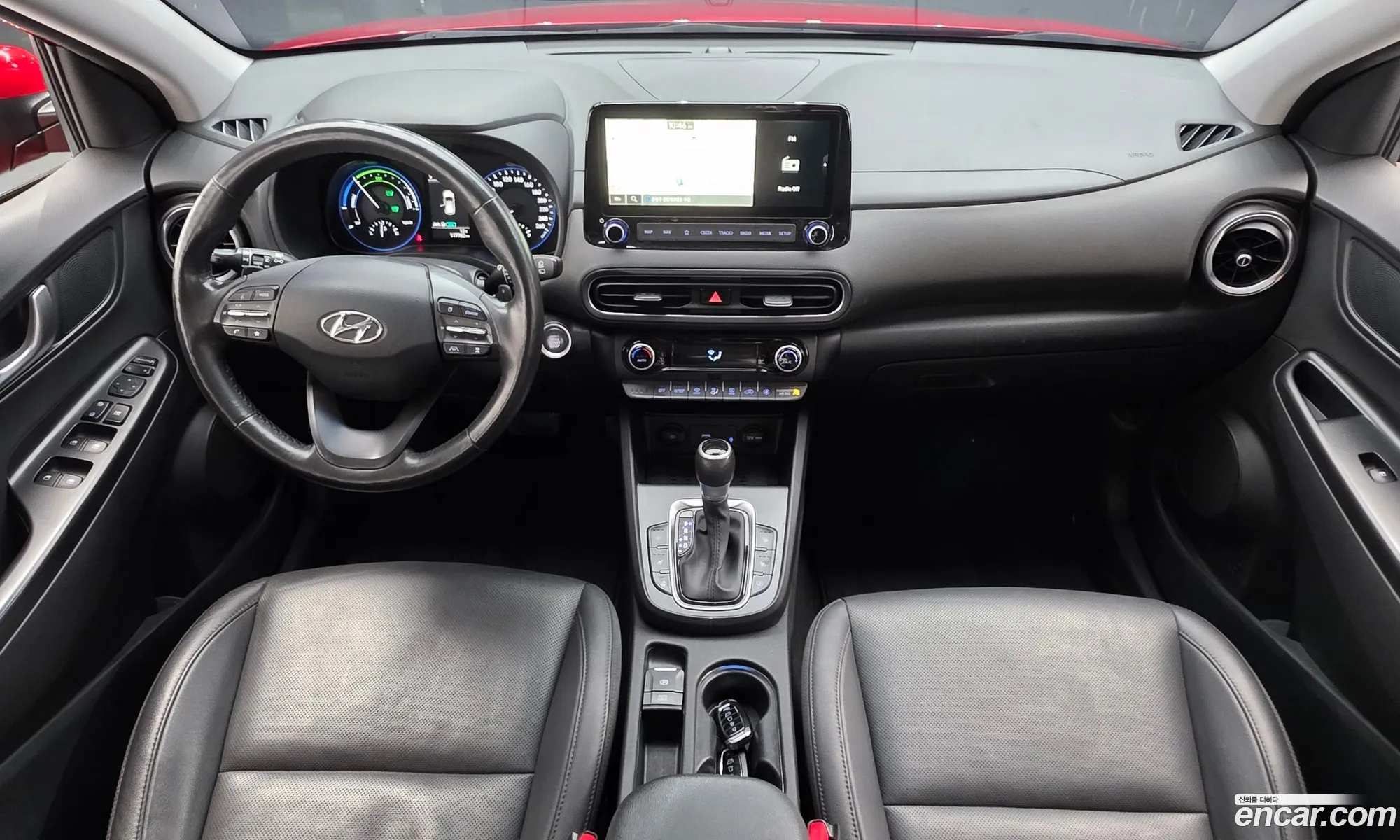 Hyundai Kona Hybrid 2020 — 12