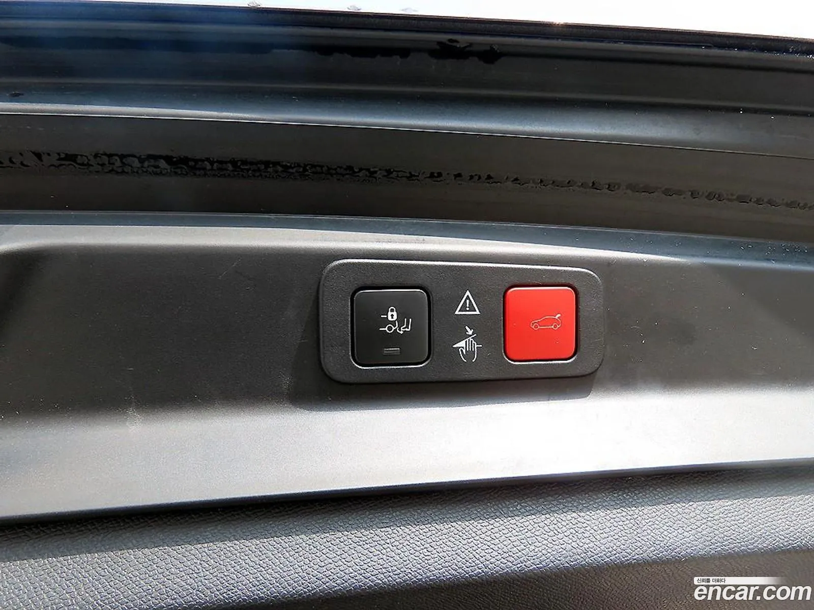 Peugeot 5008 2018 — 17