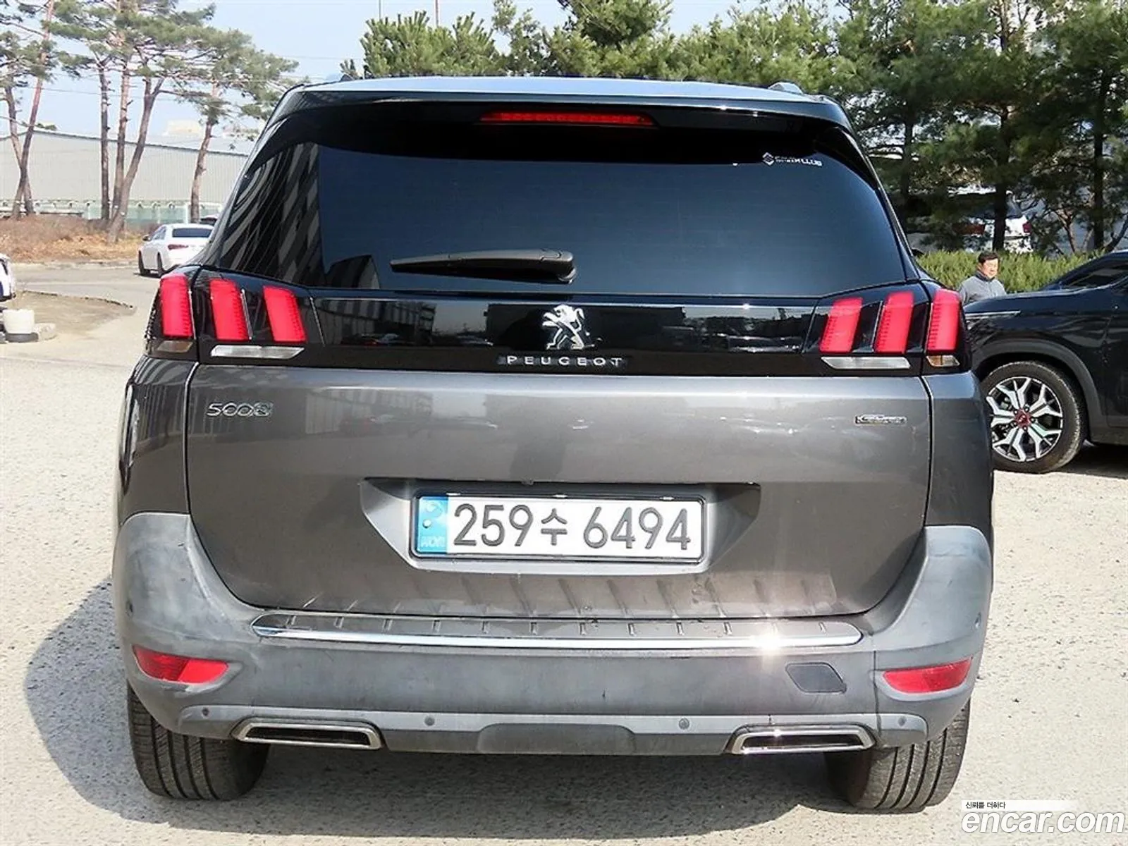 Peugeot 5008 2018 — 3
