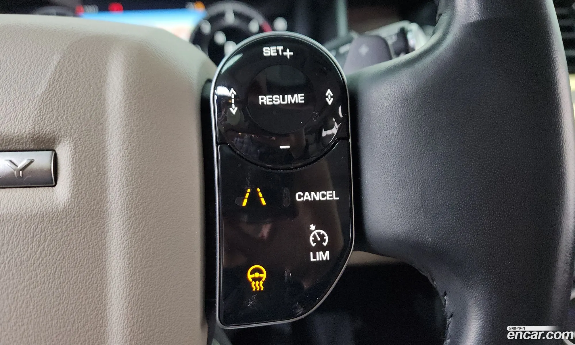 Land Rover Discovery 5 2019 SALRA2BK5K2405723 — 11