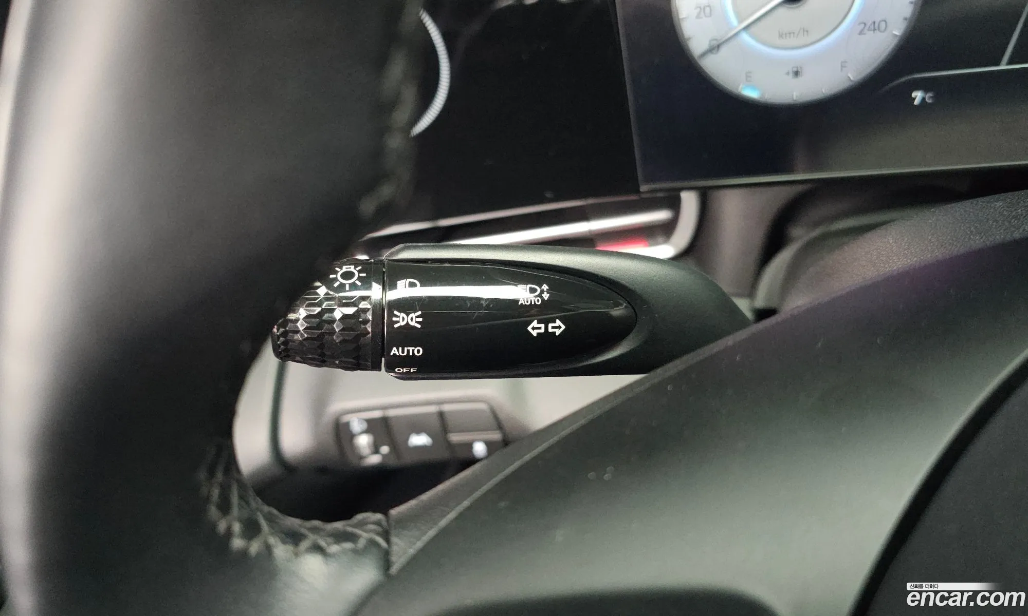 Hyundai Elantra 2022 — 15