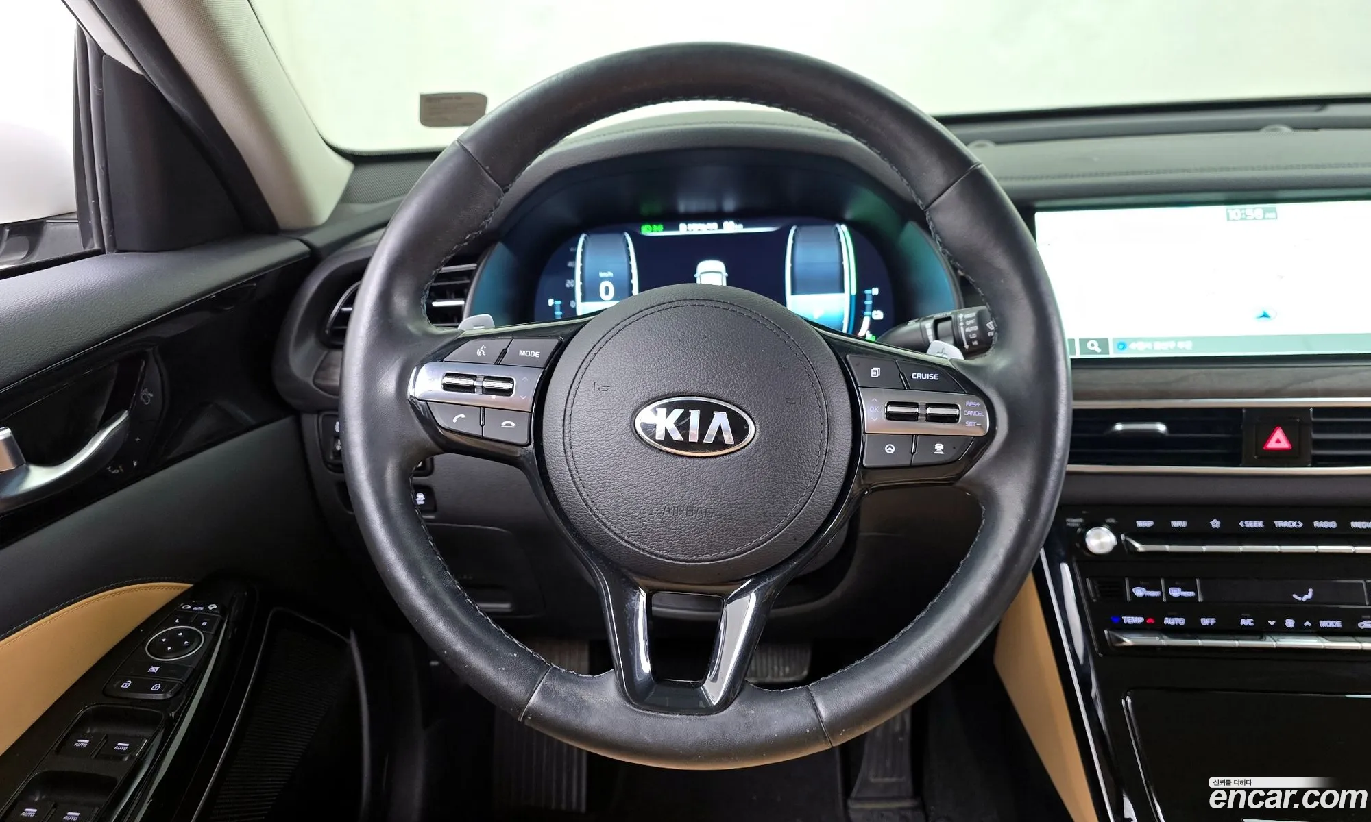 Kia K7 Premier Hybrid 2020 — 16