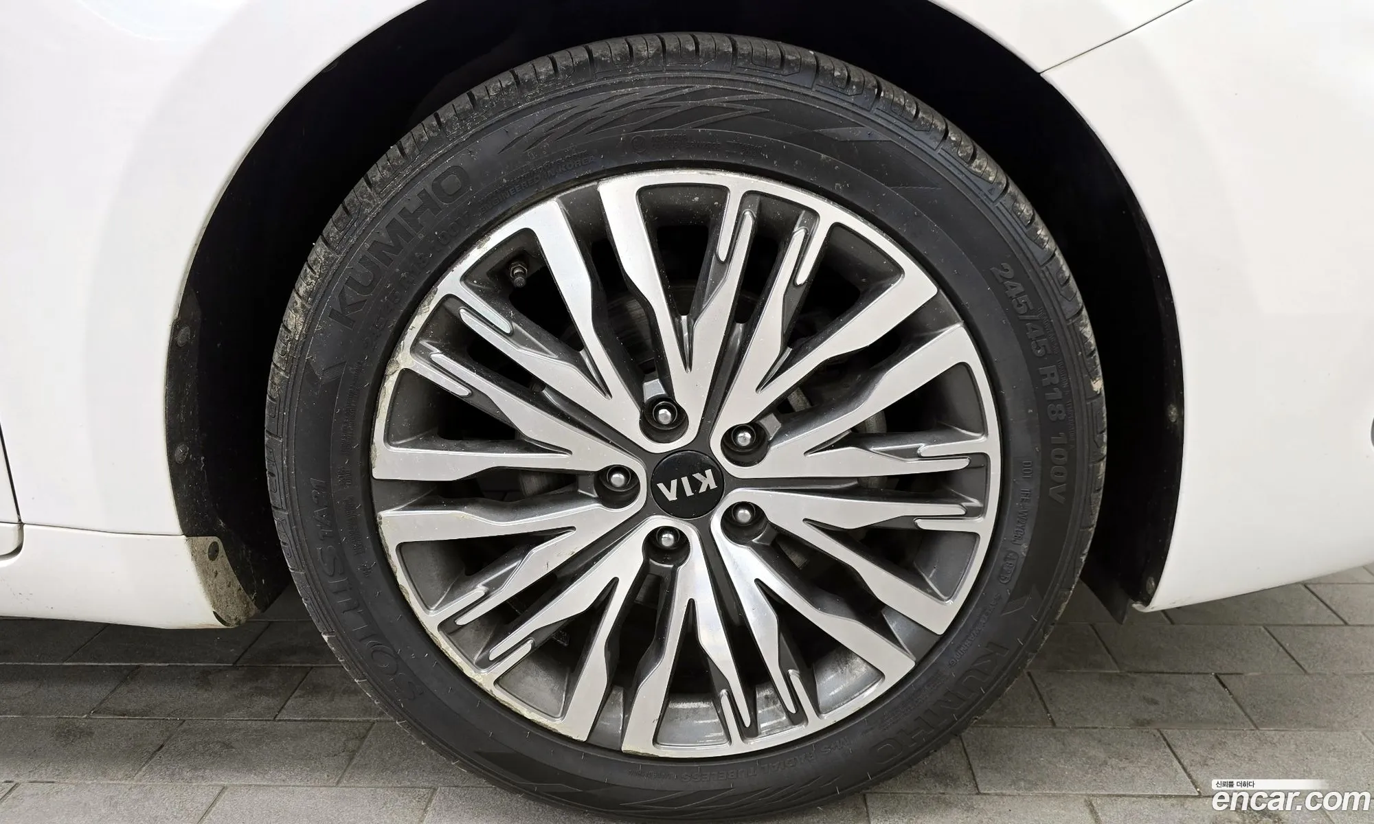 Kia K7 Premier Hybrid 2020 — 18