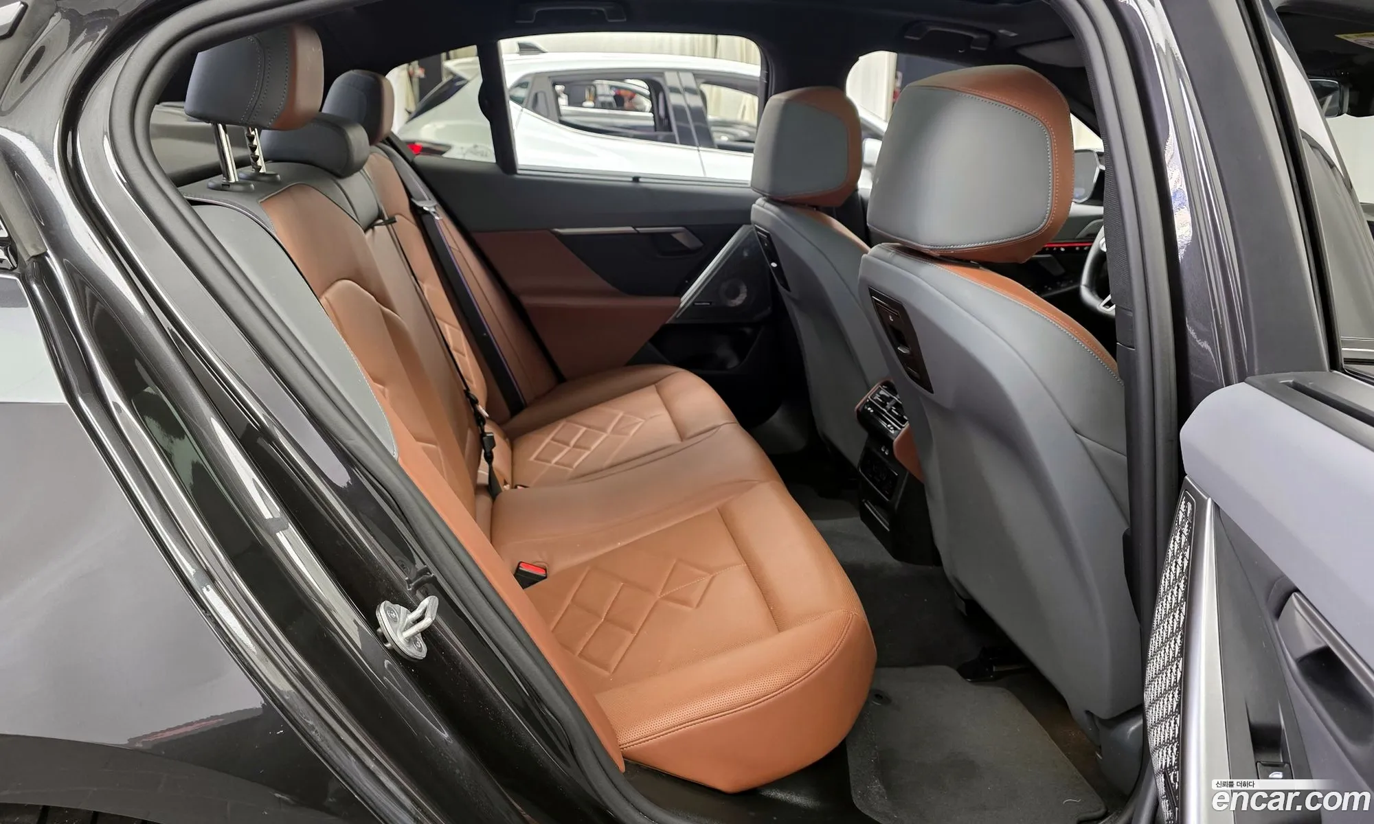 BMW i5 2023 WBY41FK00RCP69896 — 16