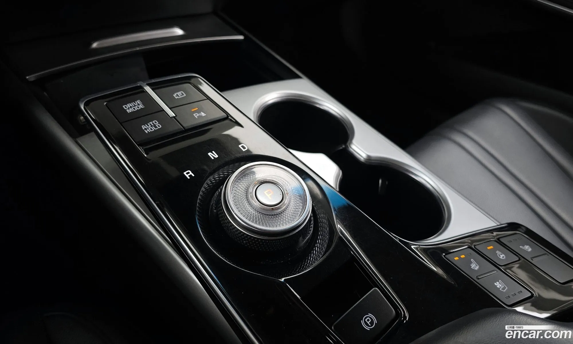 Kia K8 2021 — 8