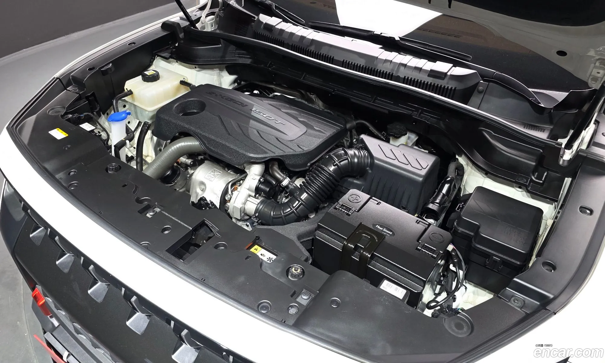 KG Mobility (SsangYong) Torres 2023 — 17