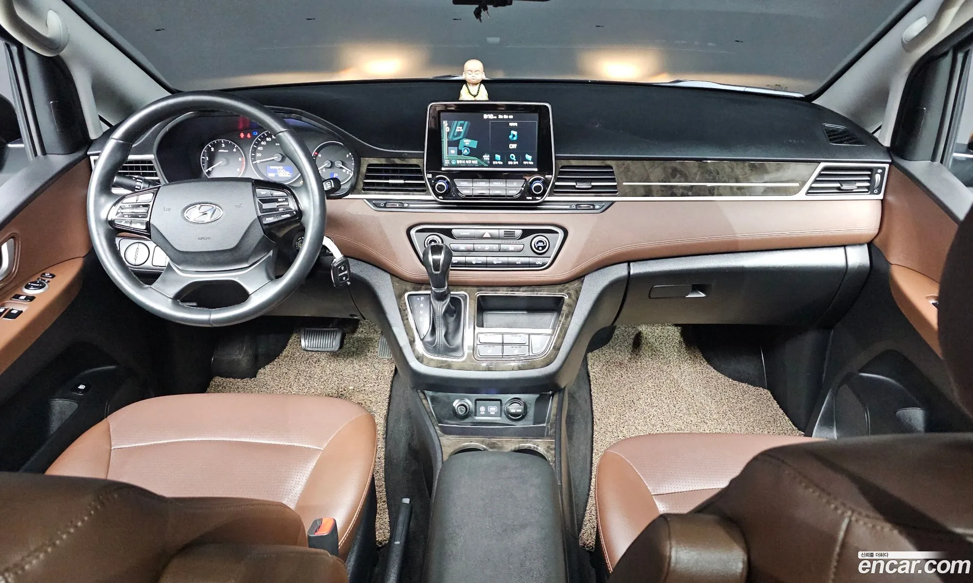 Hyundai Grand Starex 2019 — 14