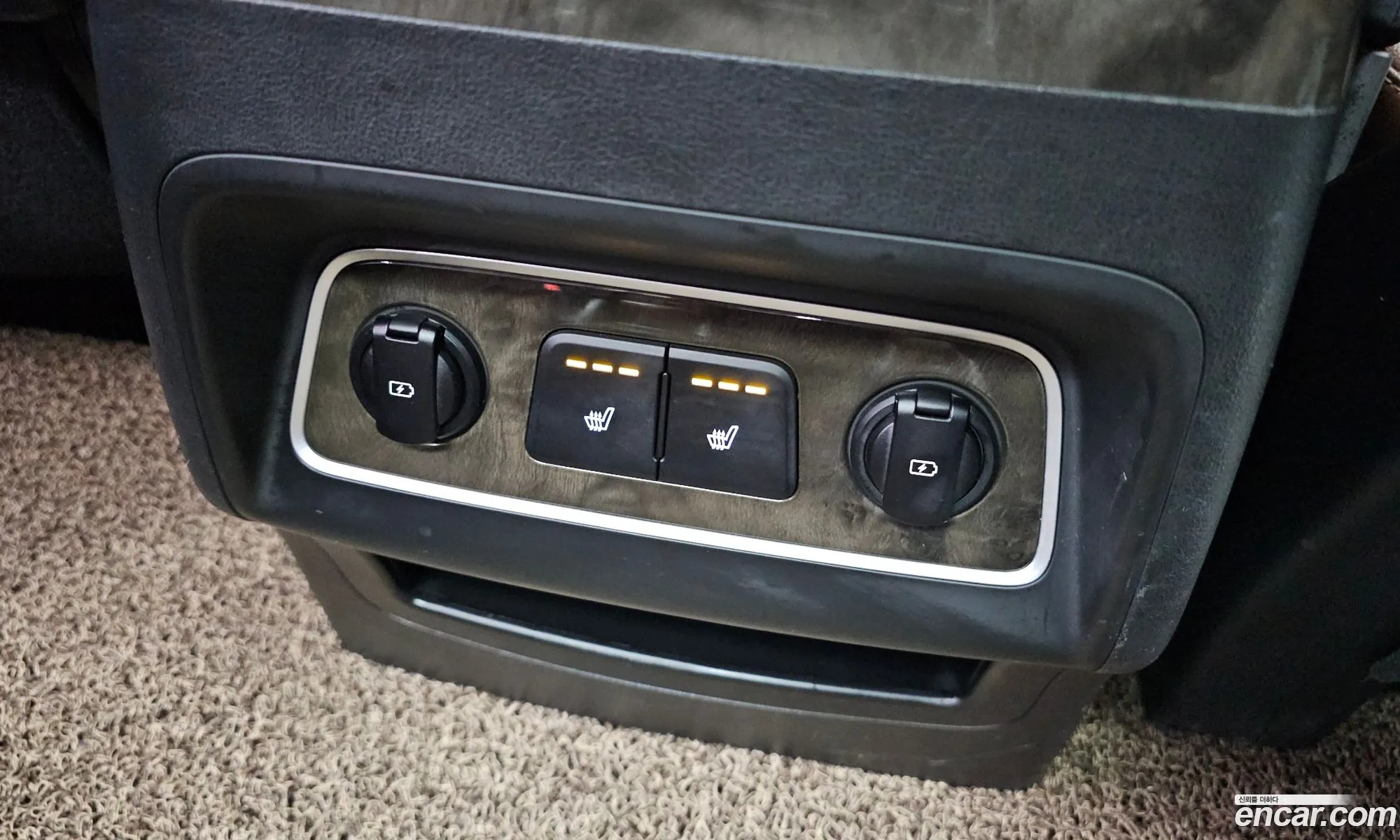Hyundai Grand Starex 2019 — 16