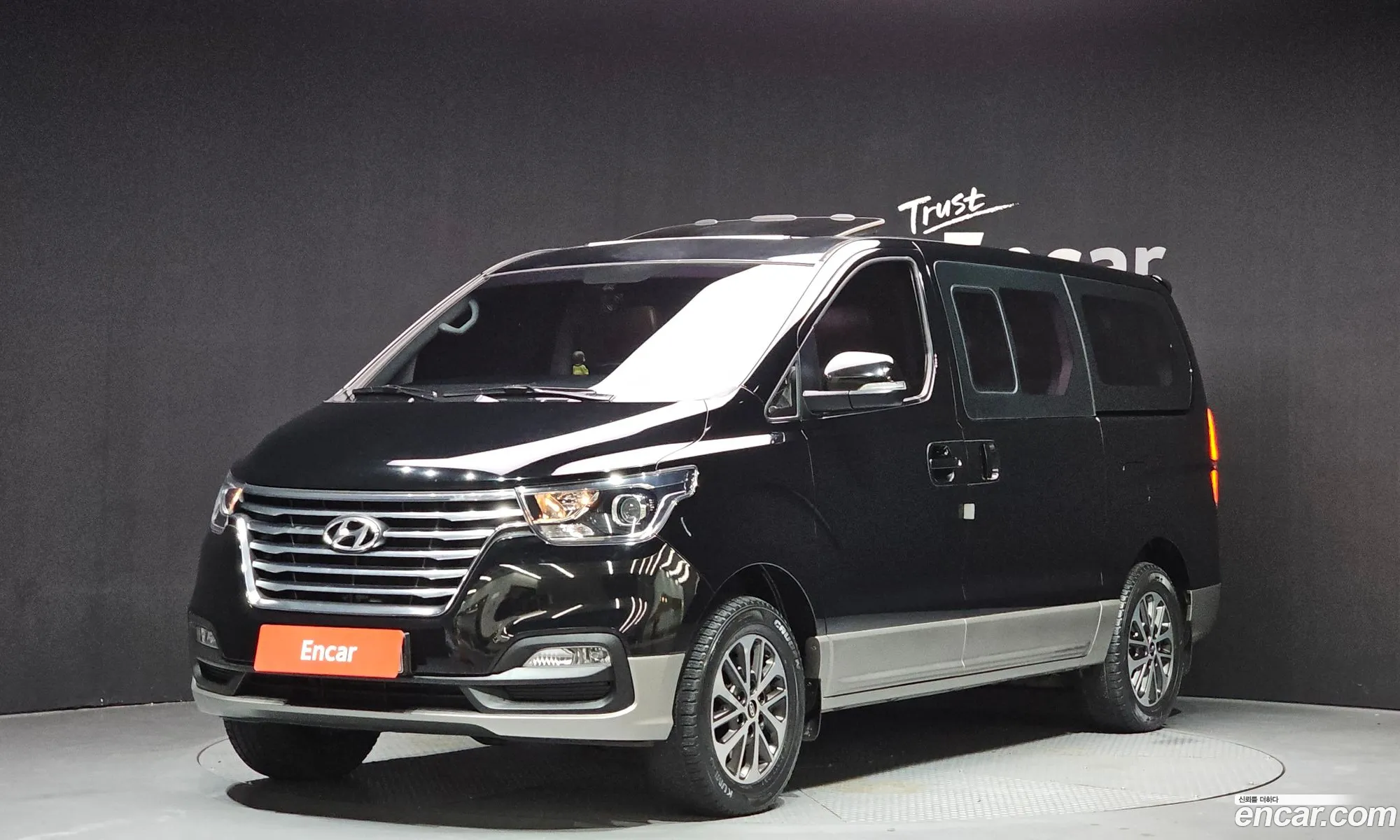 Hyundai Grand Starex 2019 — 20