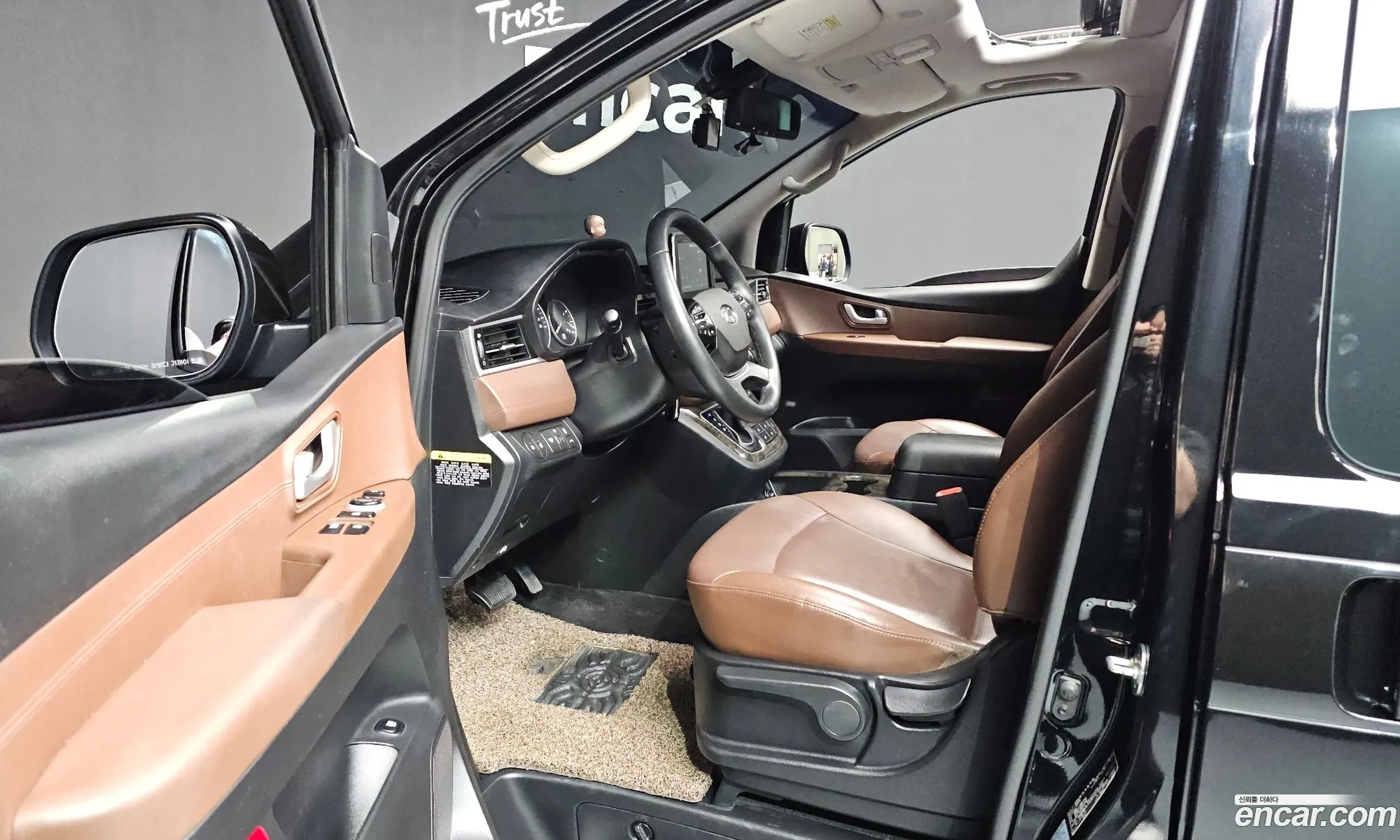 Hyundai Grand Starex 2019 — 3